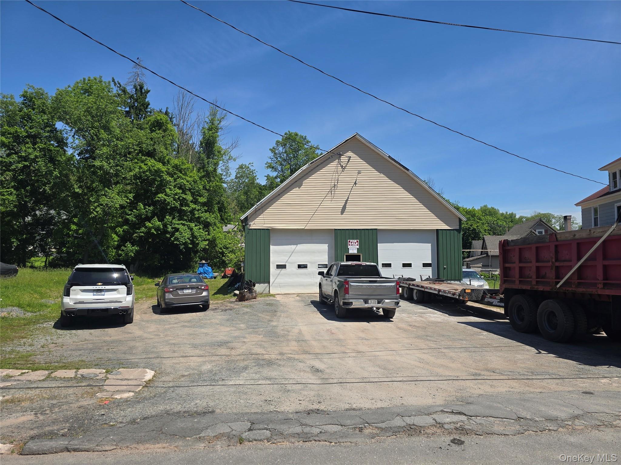 209 Sprague Avenue Property Photo 2