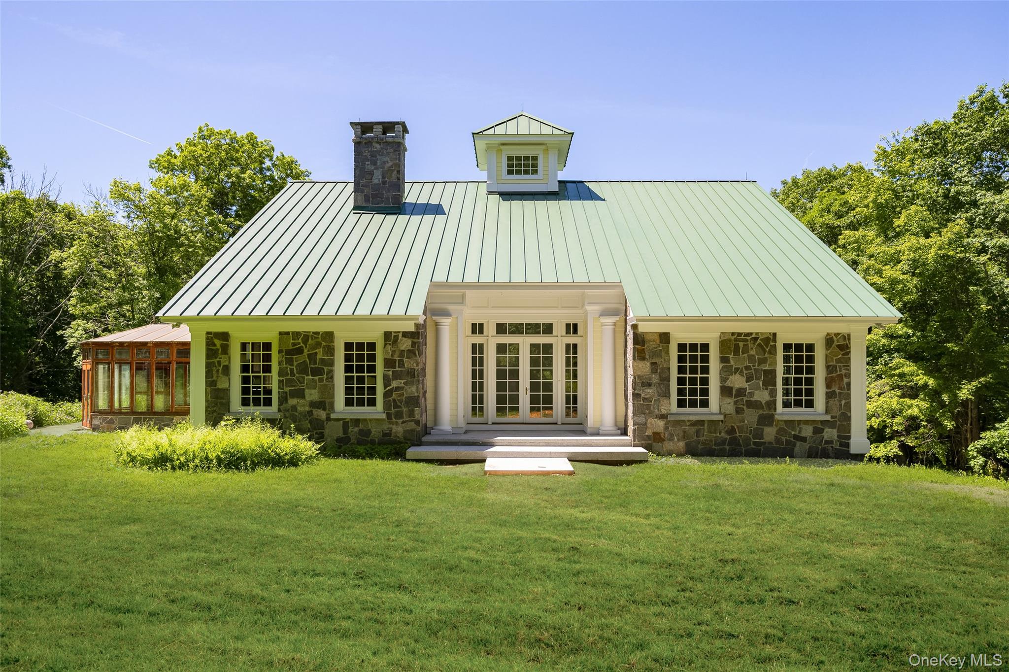 46 Hoxie Road Property Photo 1