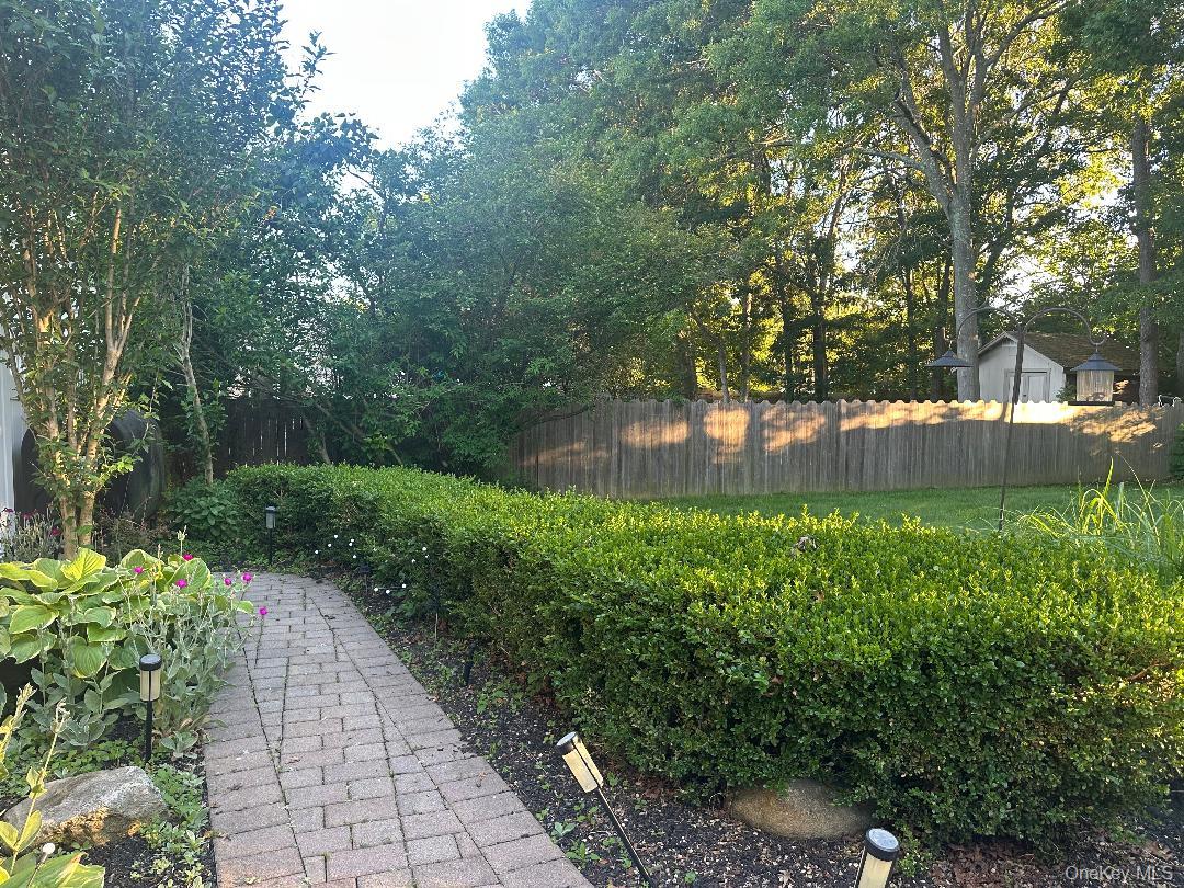 26 Fallen Leaf Road Property Photo 14