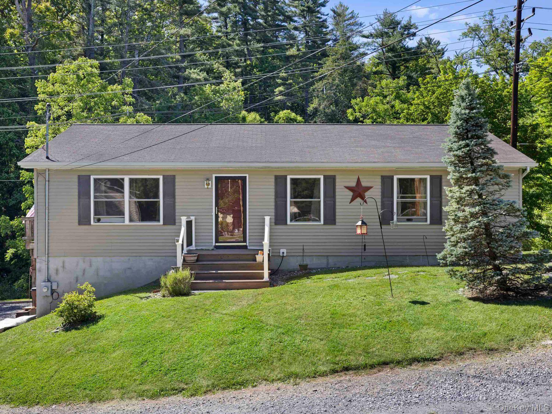 235 Wilbur Avenue Property Photo 1