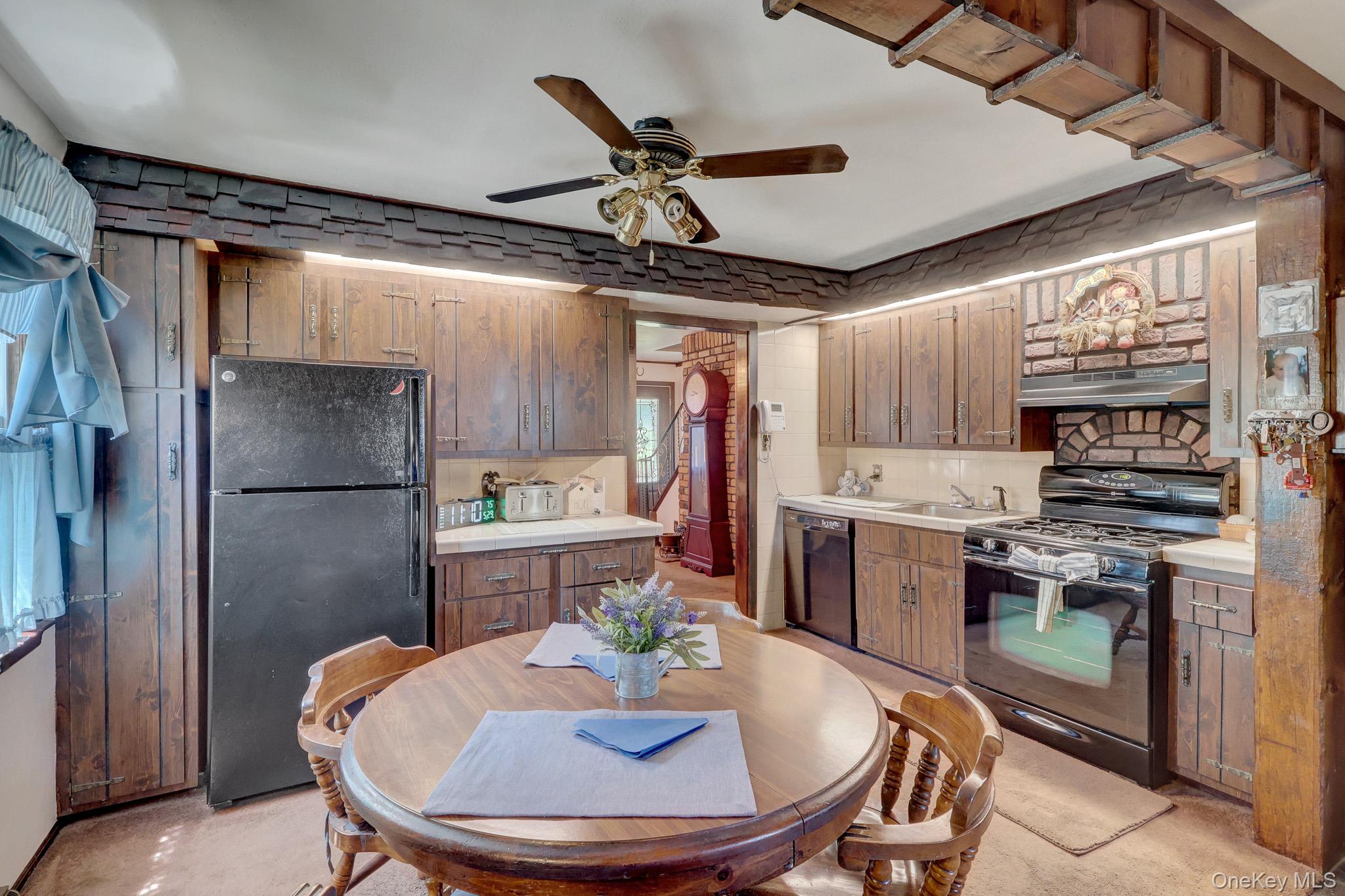 49 Mcalester Avenue Property Photo 10