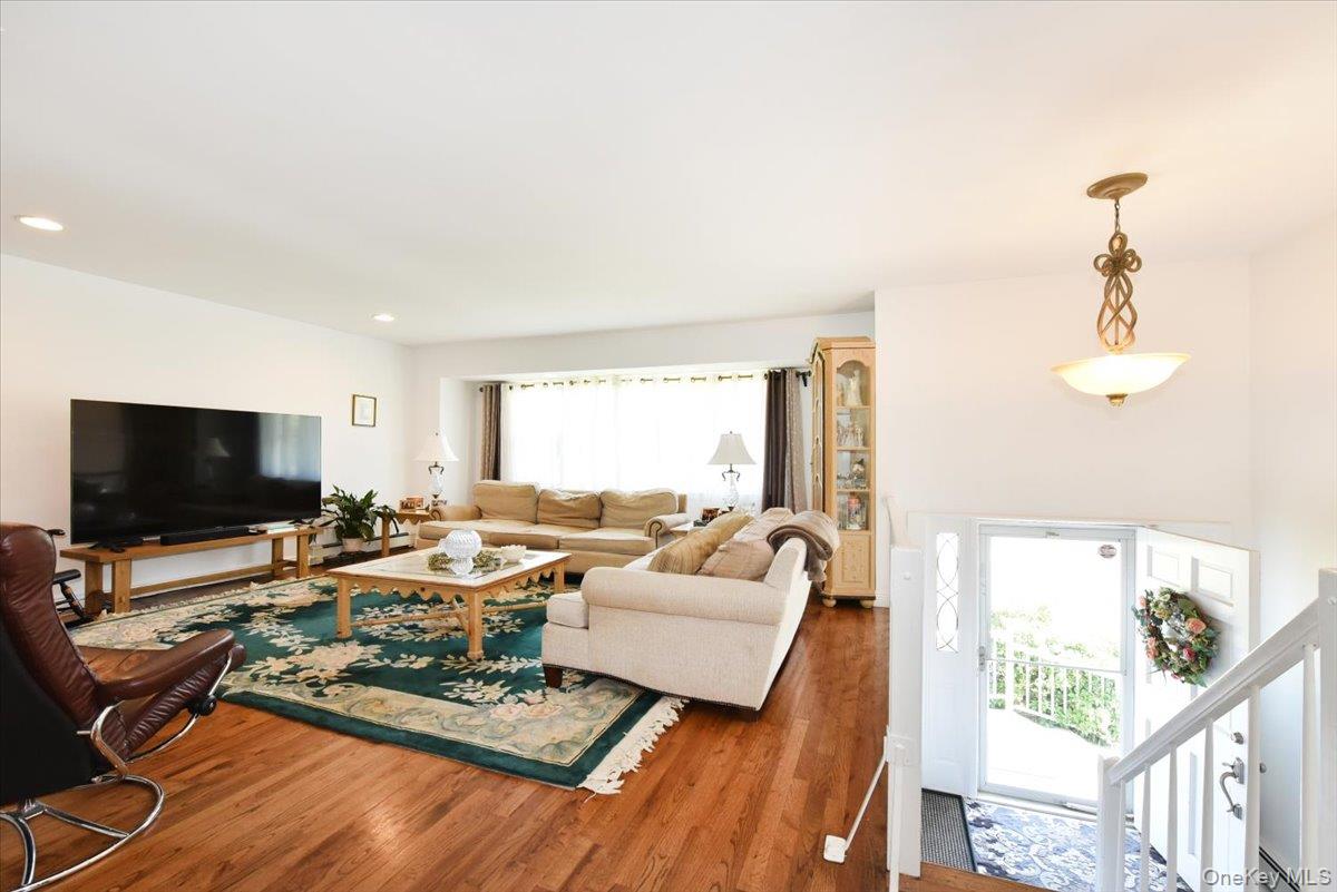 44 Peppermint Road Property Photo 5