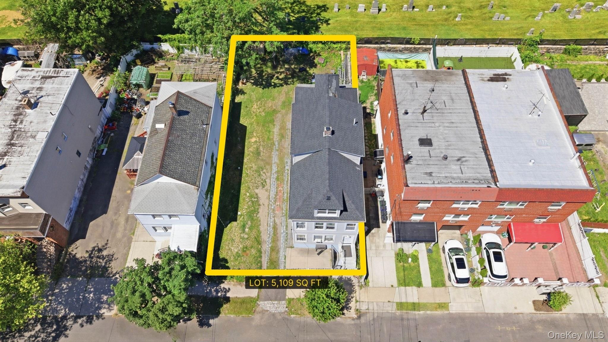 1127 Calhoun Avenue Property Photo 6