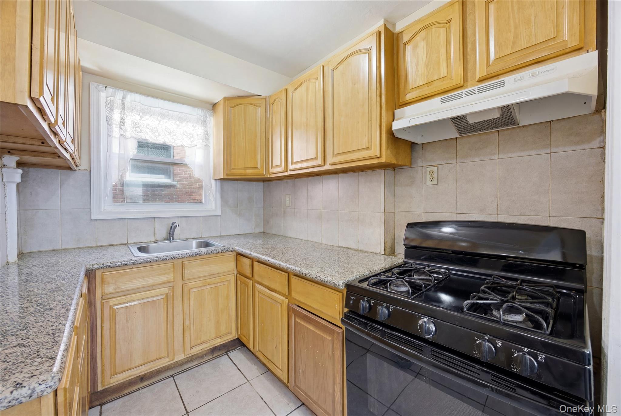 1127 Calhoun Avenue Property Photo 11