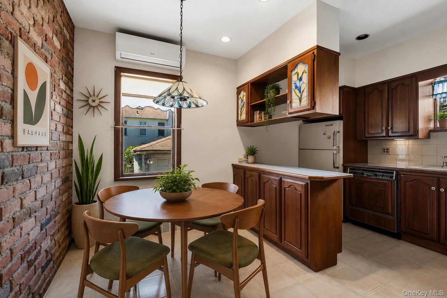 1228 80th Street Property Photo 8
