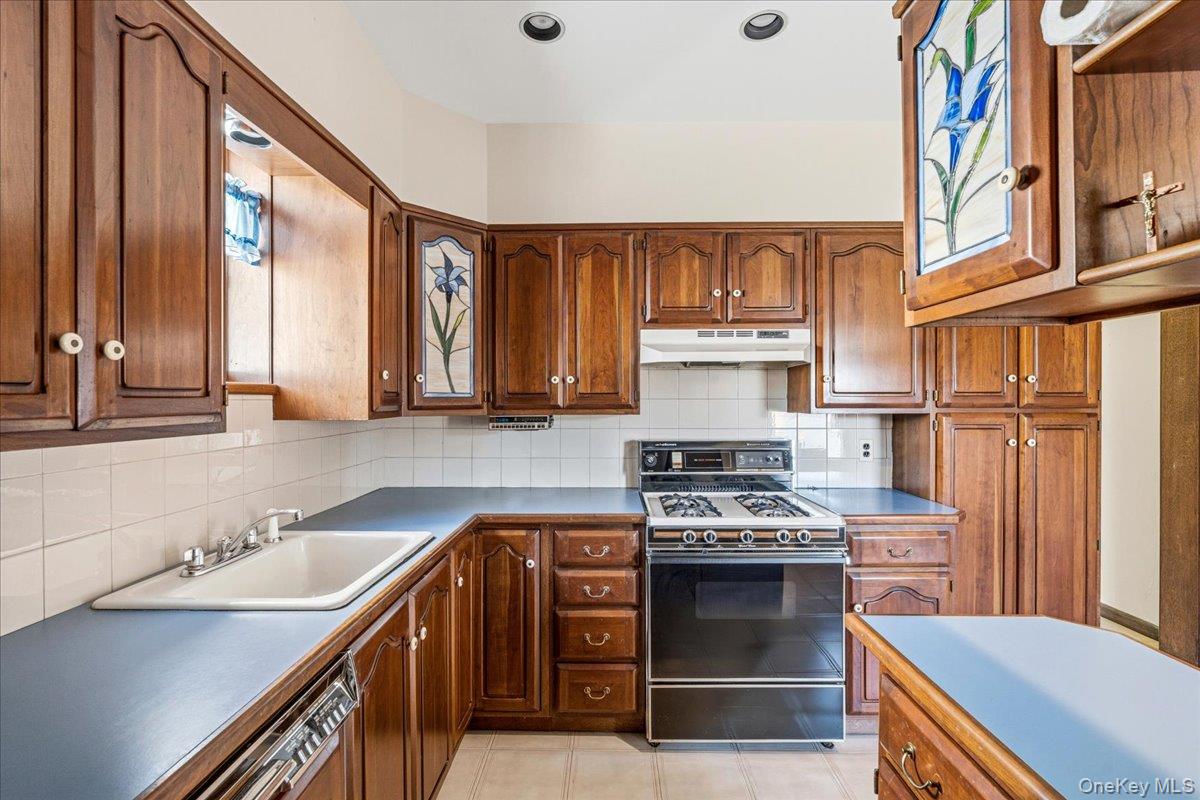 1228 80th Street Property Photo 11