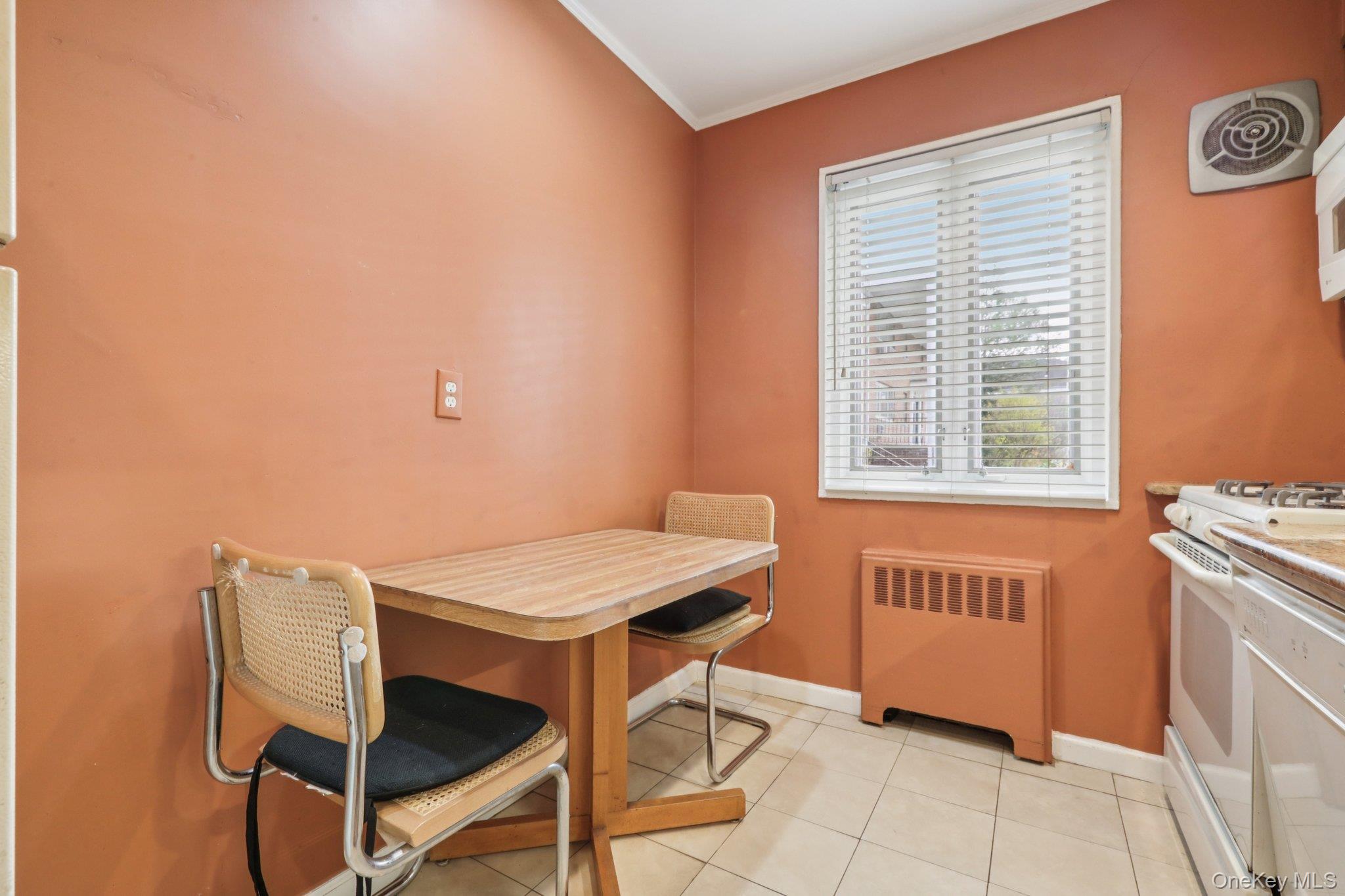 40 Lawrence Drive A Property Photo 7