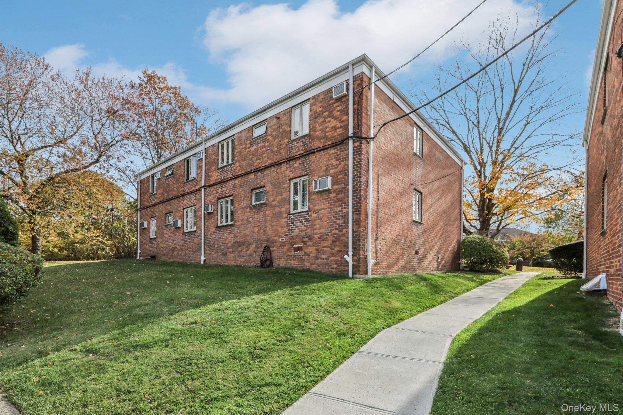 40 Lawrence Drive A Property Photo 14