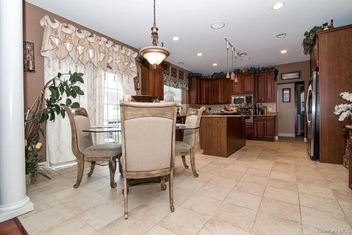 26 Woodstork Drive Property Photo 8