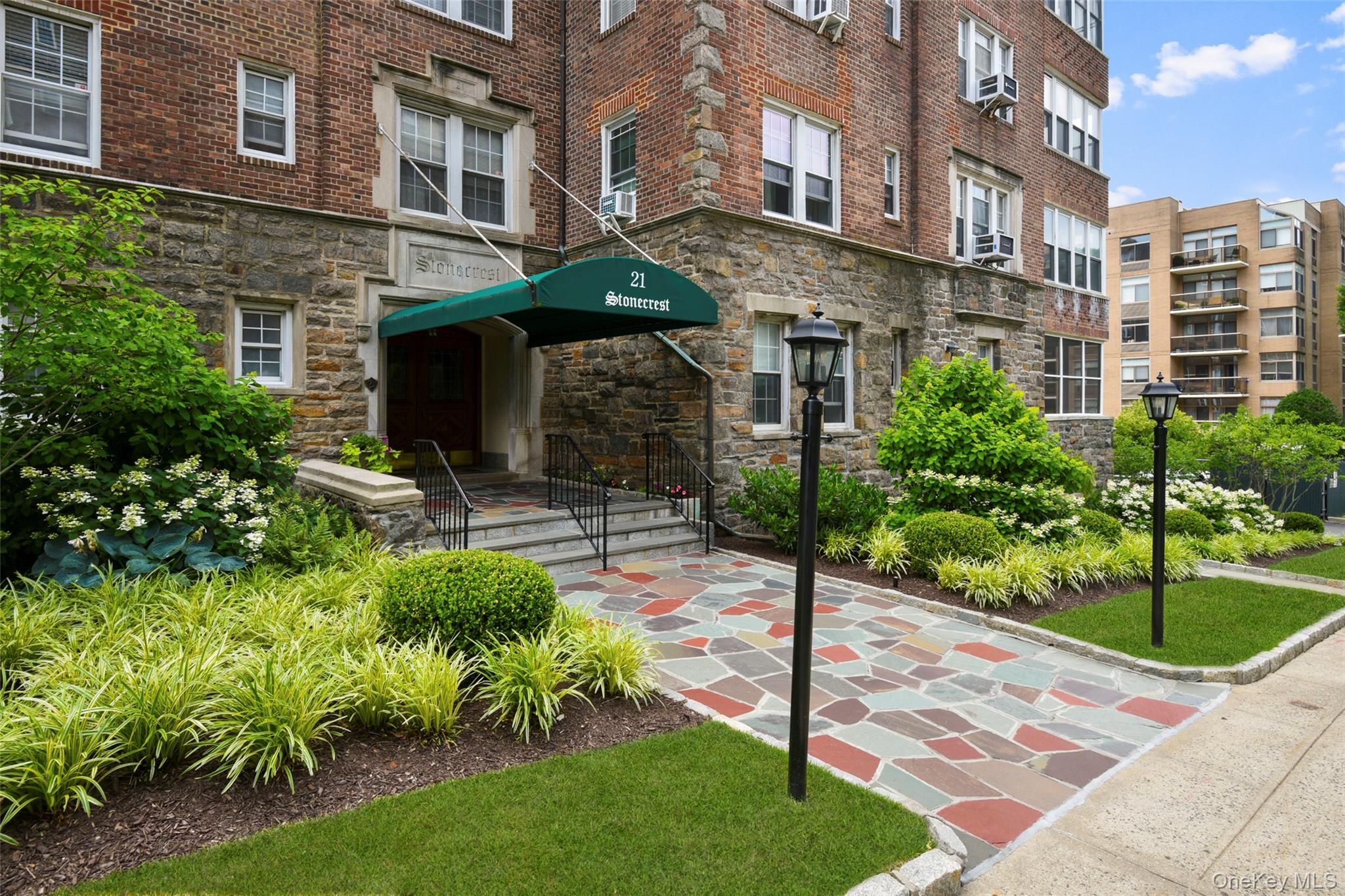 21 N Chatsworth Avenue 3c Property Photo 2