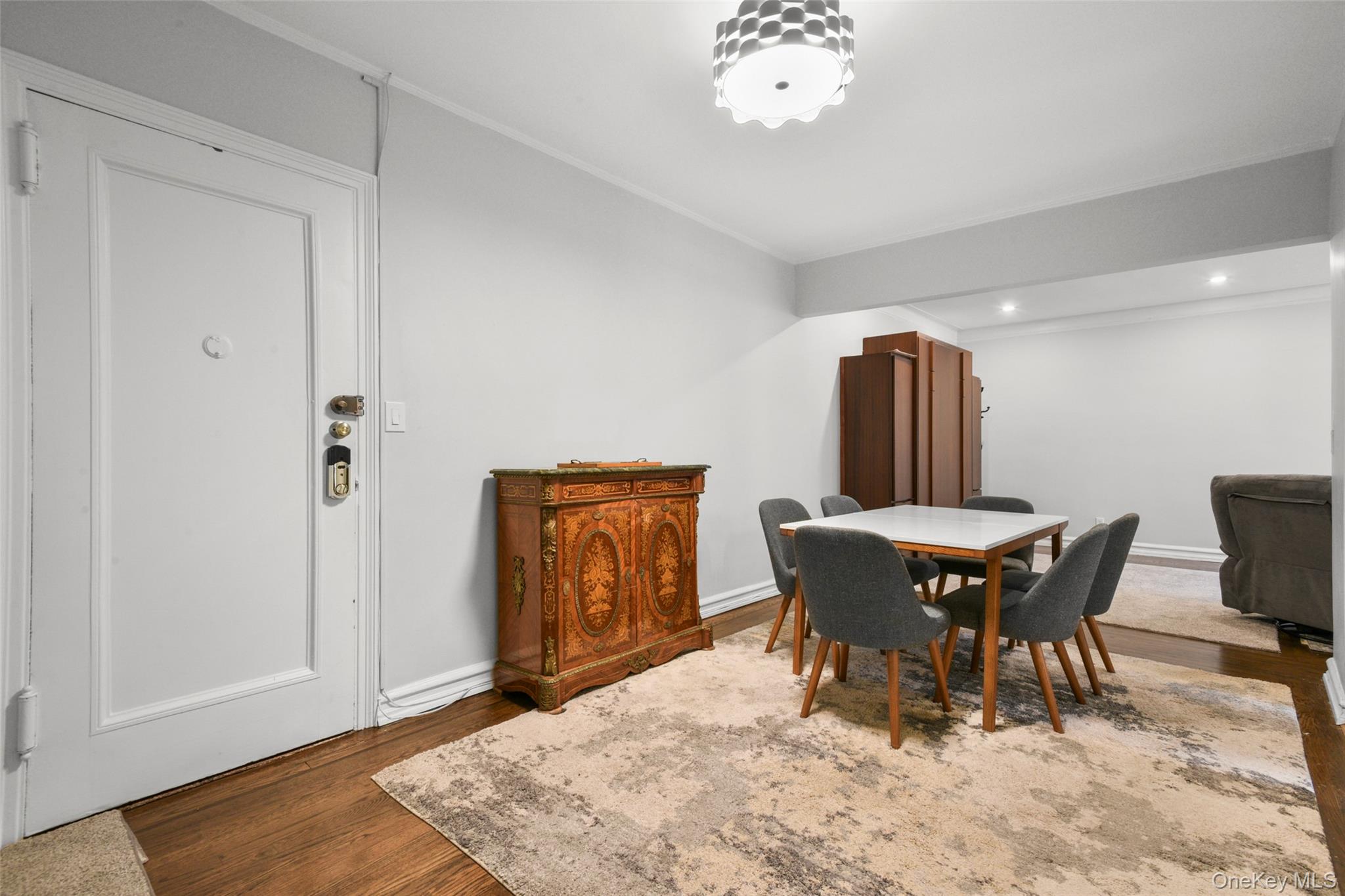 21 N Chatsworth Avenue 3c Property Photo 5