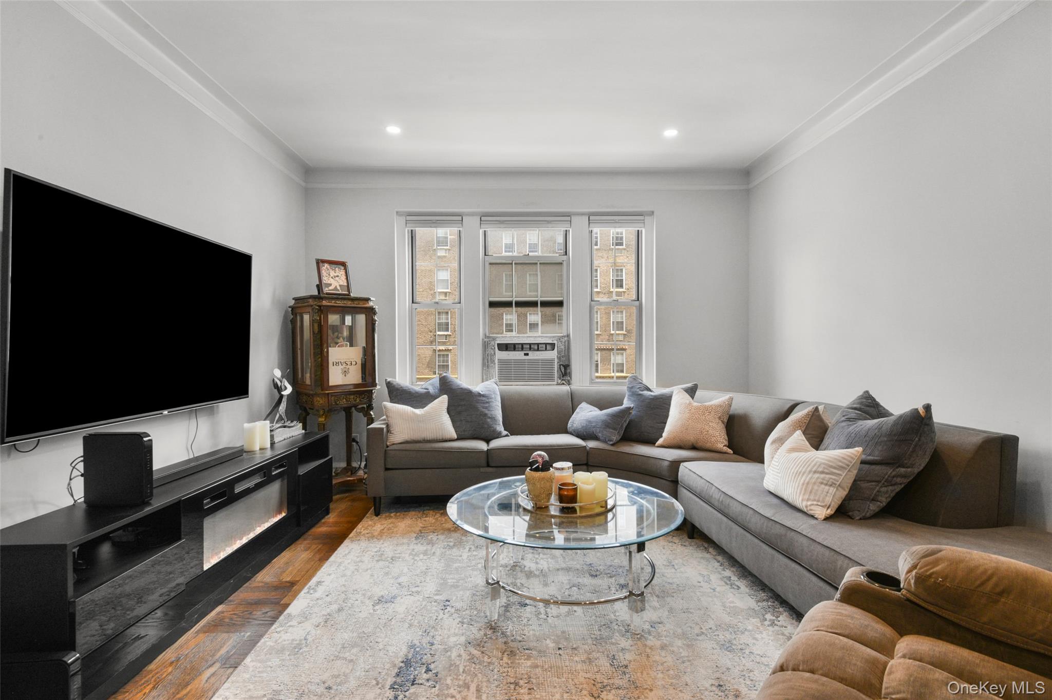 21 N Chatsworth Avenue 3c Property Photo 14