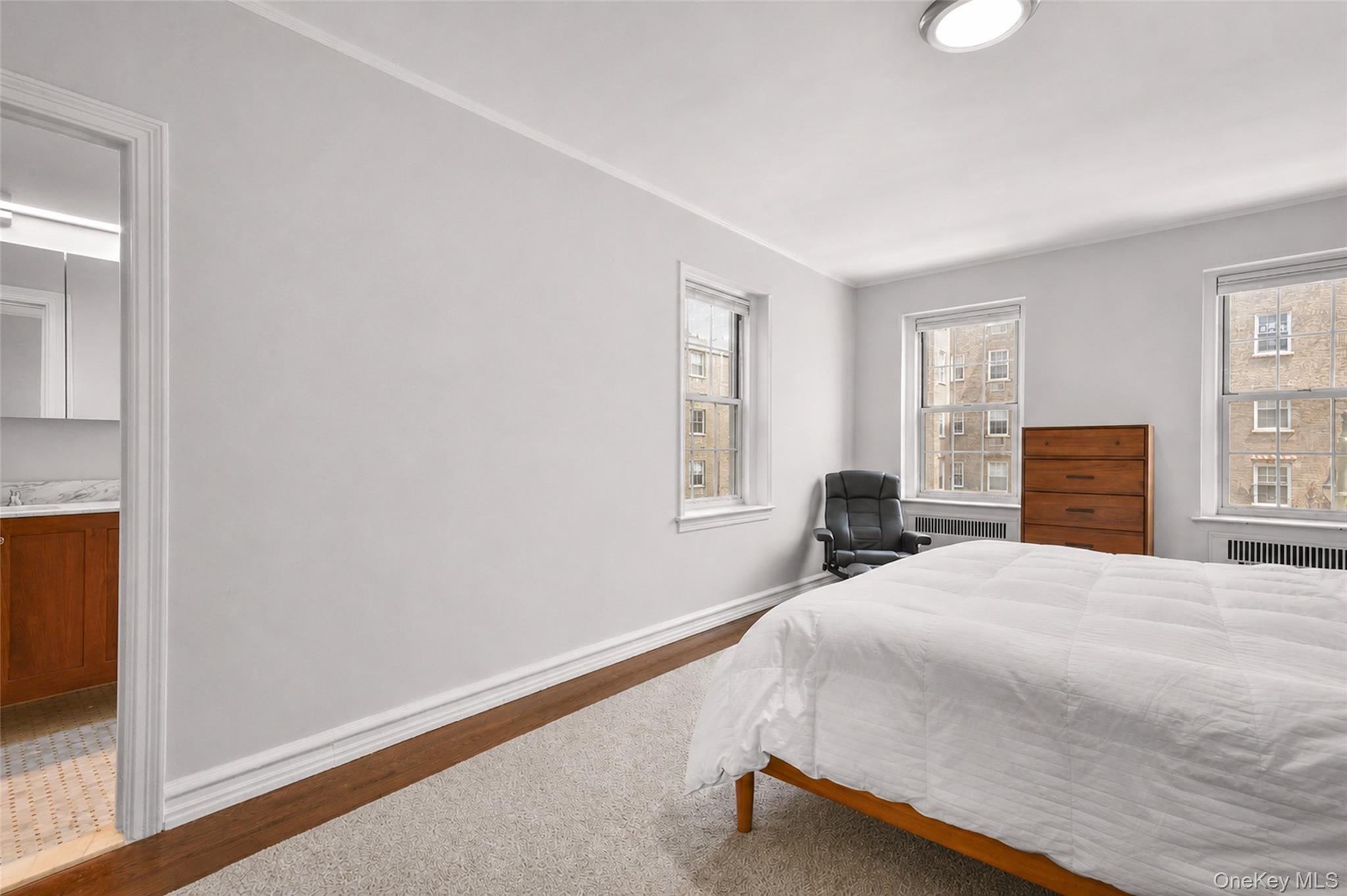 21 N Chatsworth Avenue 3c Property Photo 18