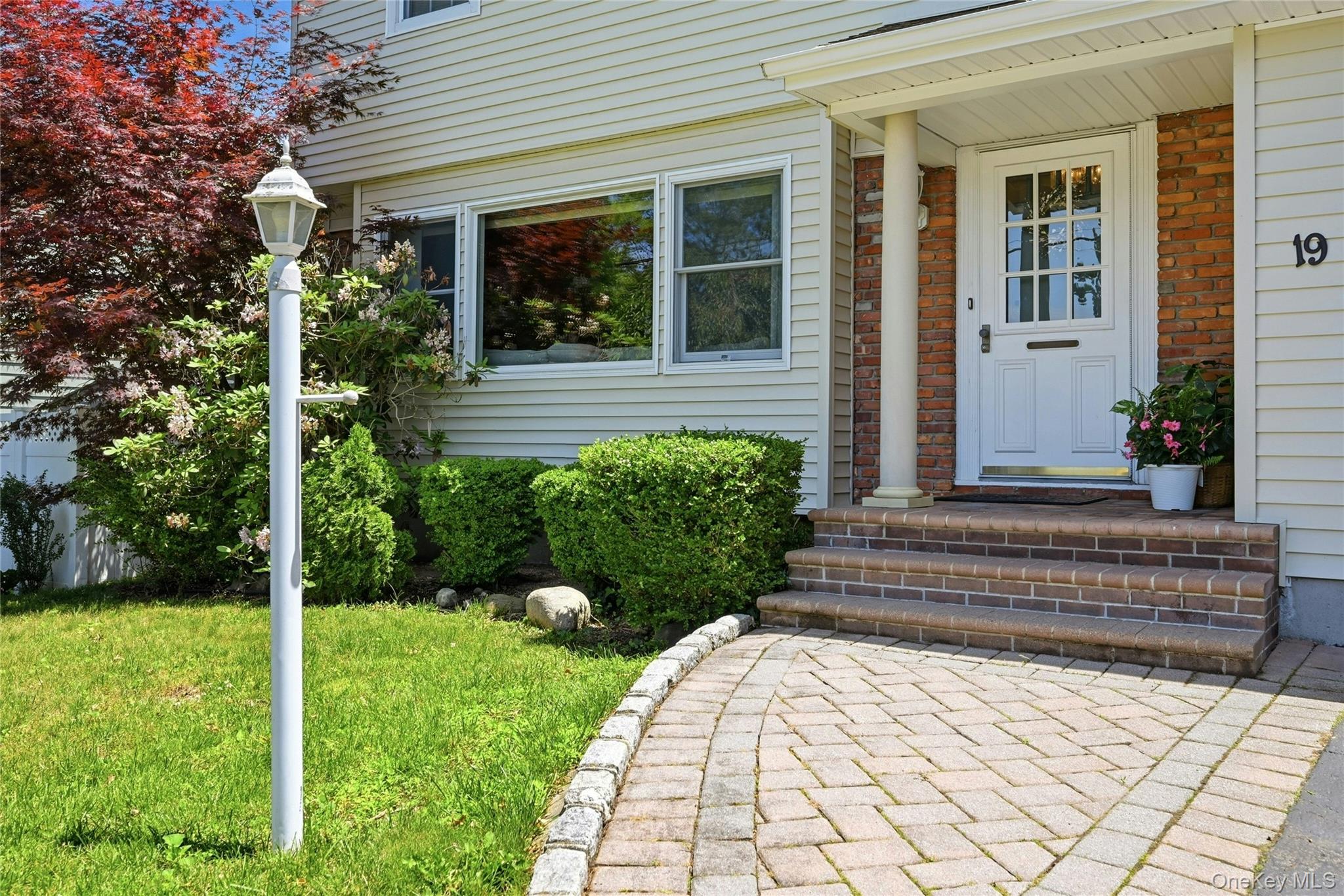 19 Stimson Place Property Photo 3
