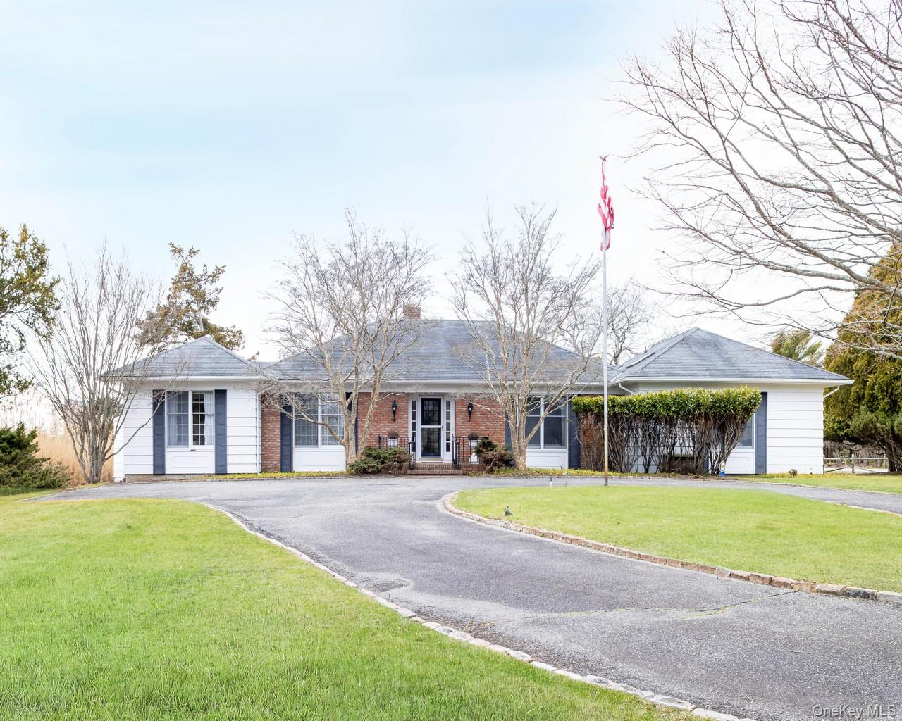 69 Oneck Road Property Photo 1