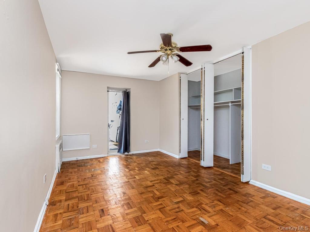 629 Kappock Street 2p Property Photo 6