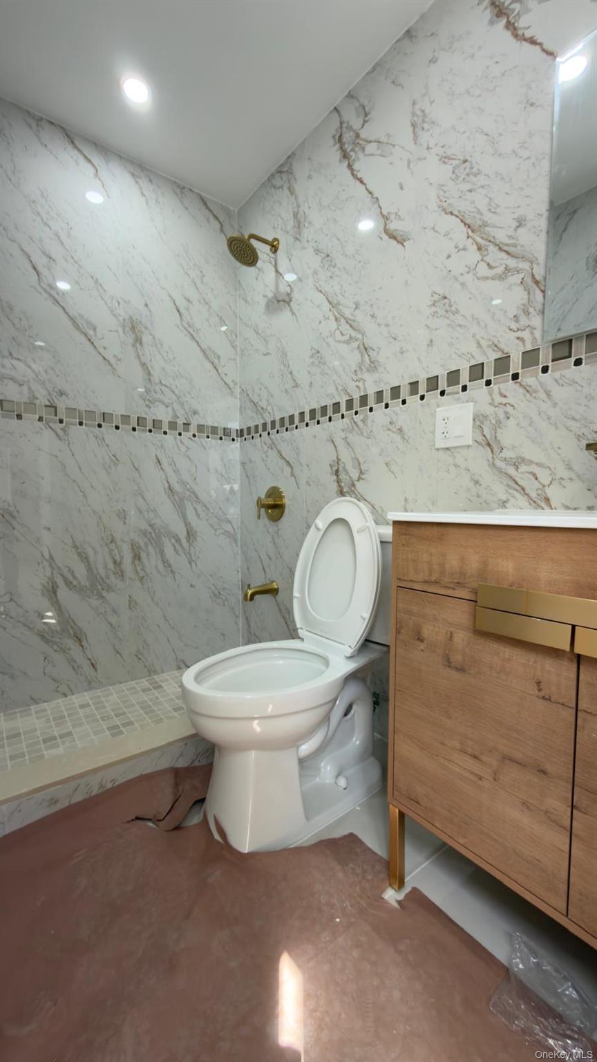 4077 Seton Avenue Property Photo 7