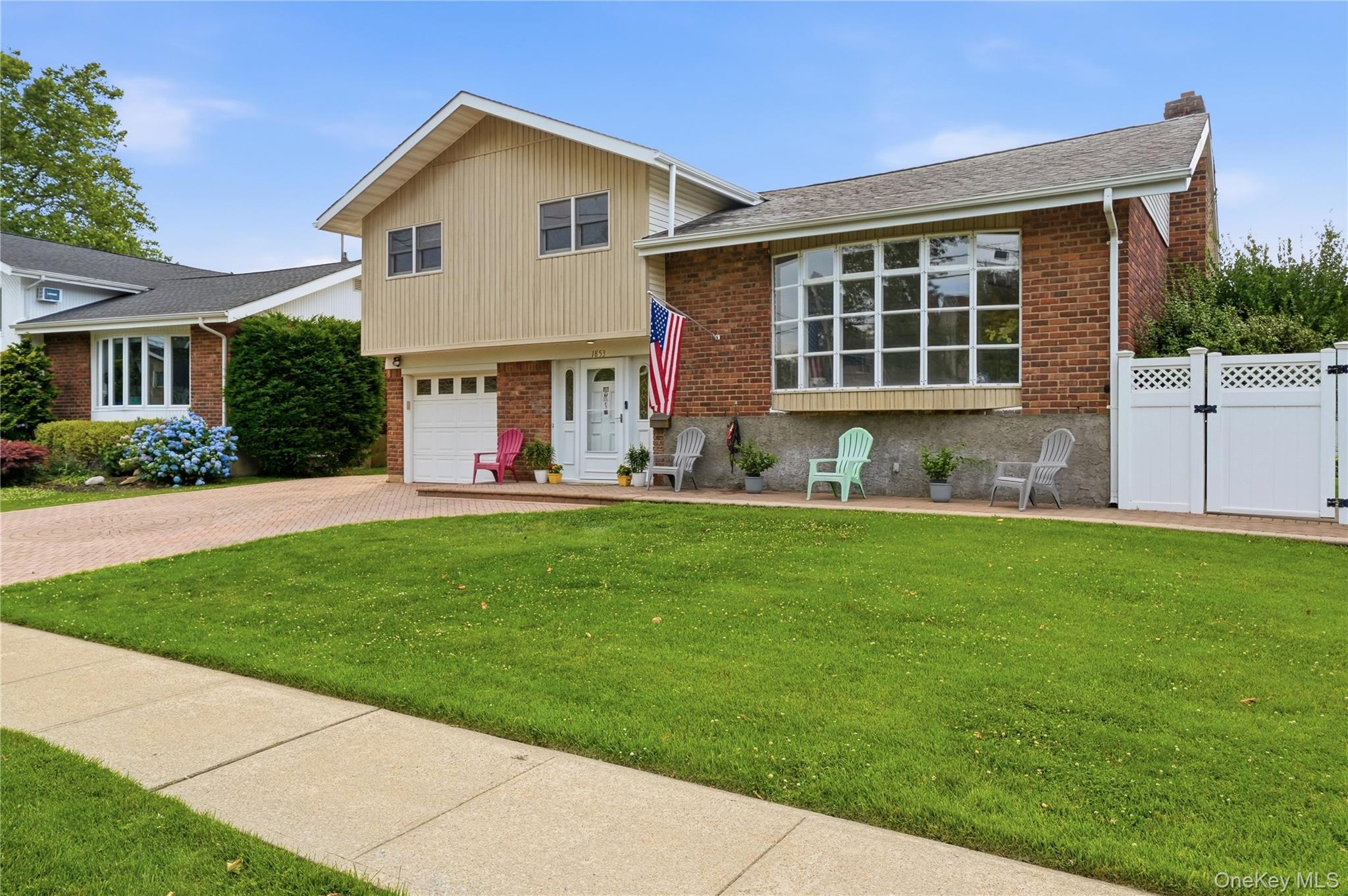 1853 Decatur Avenue Property Photo 1
