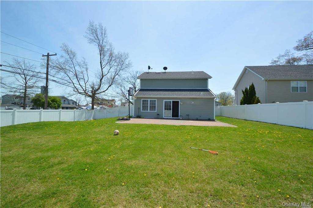 106 Roosevelt Avenue Property Photo 20