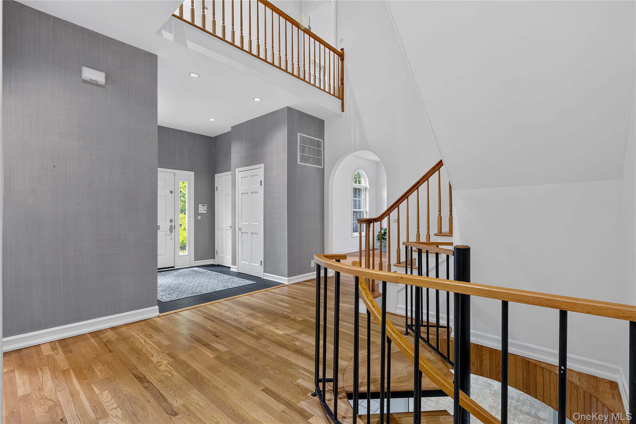 191 Beechmont Drive Property Photo 16