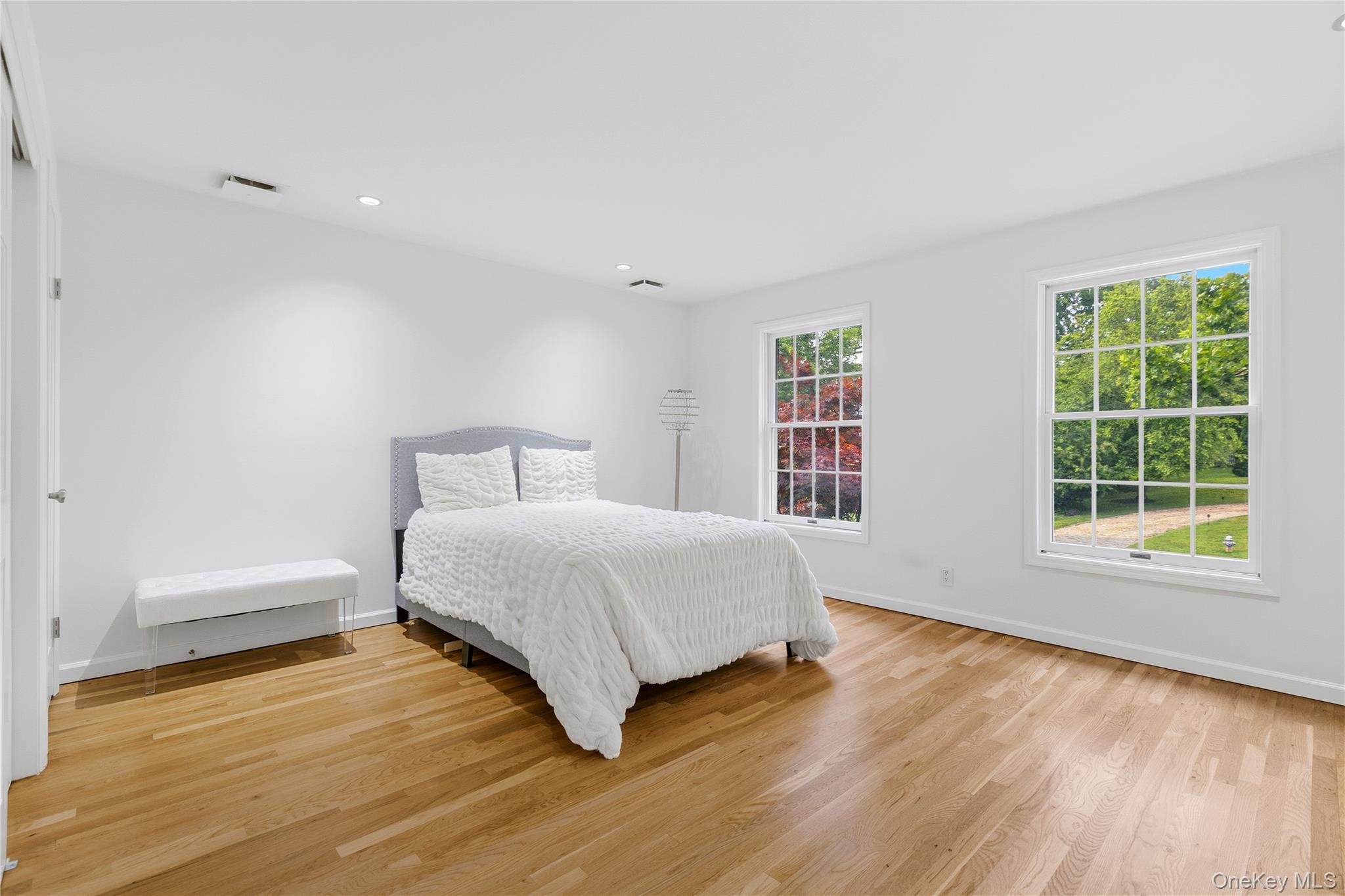 191 Beechmont Drive Property Photo 21