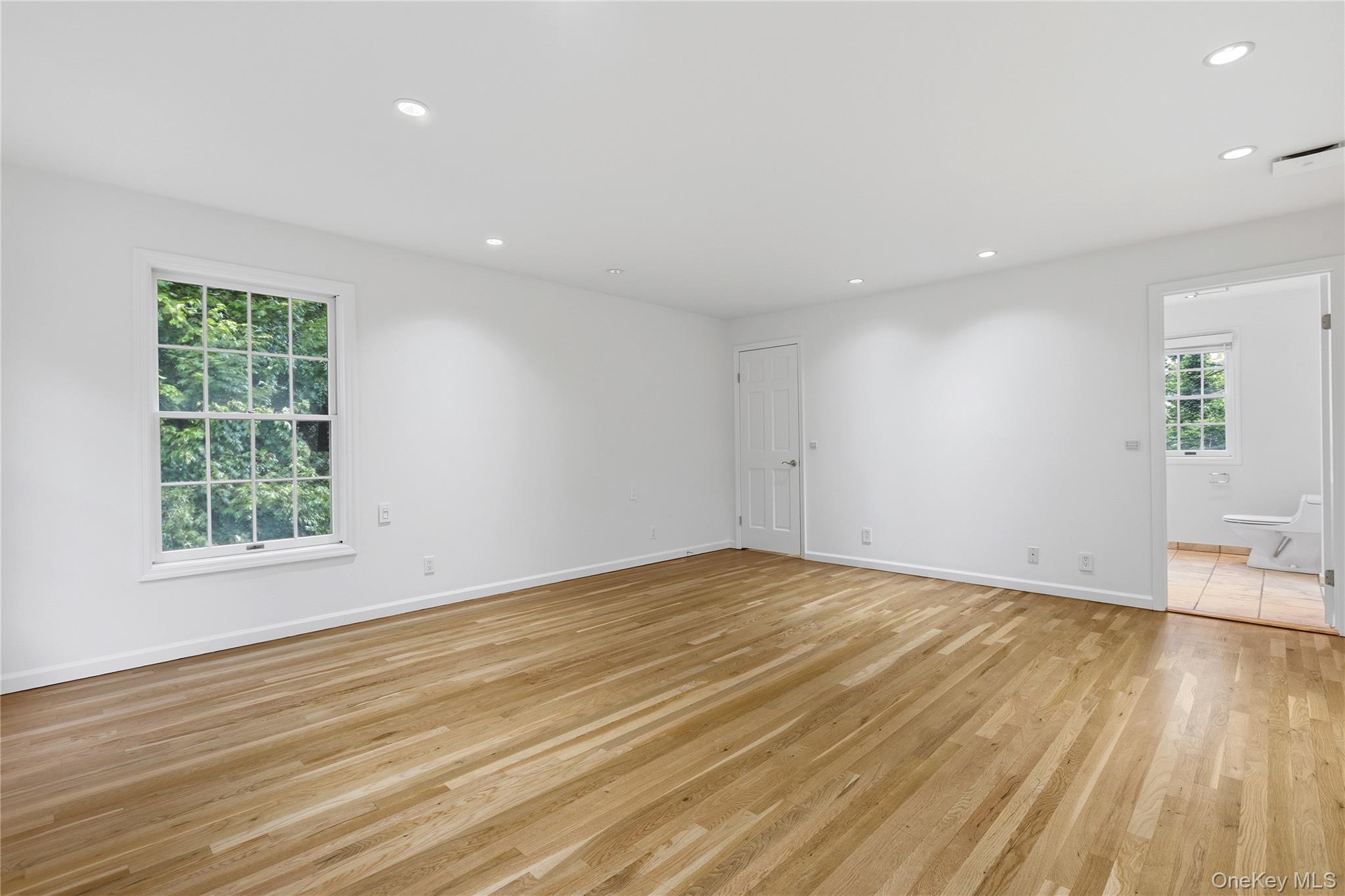 191 Beechmont Drive Property Photo 29