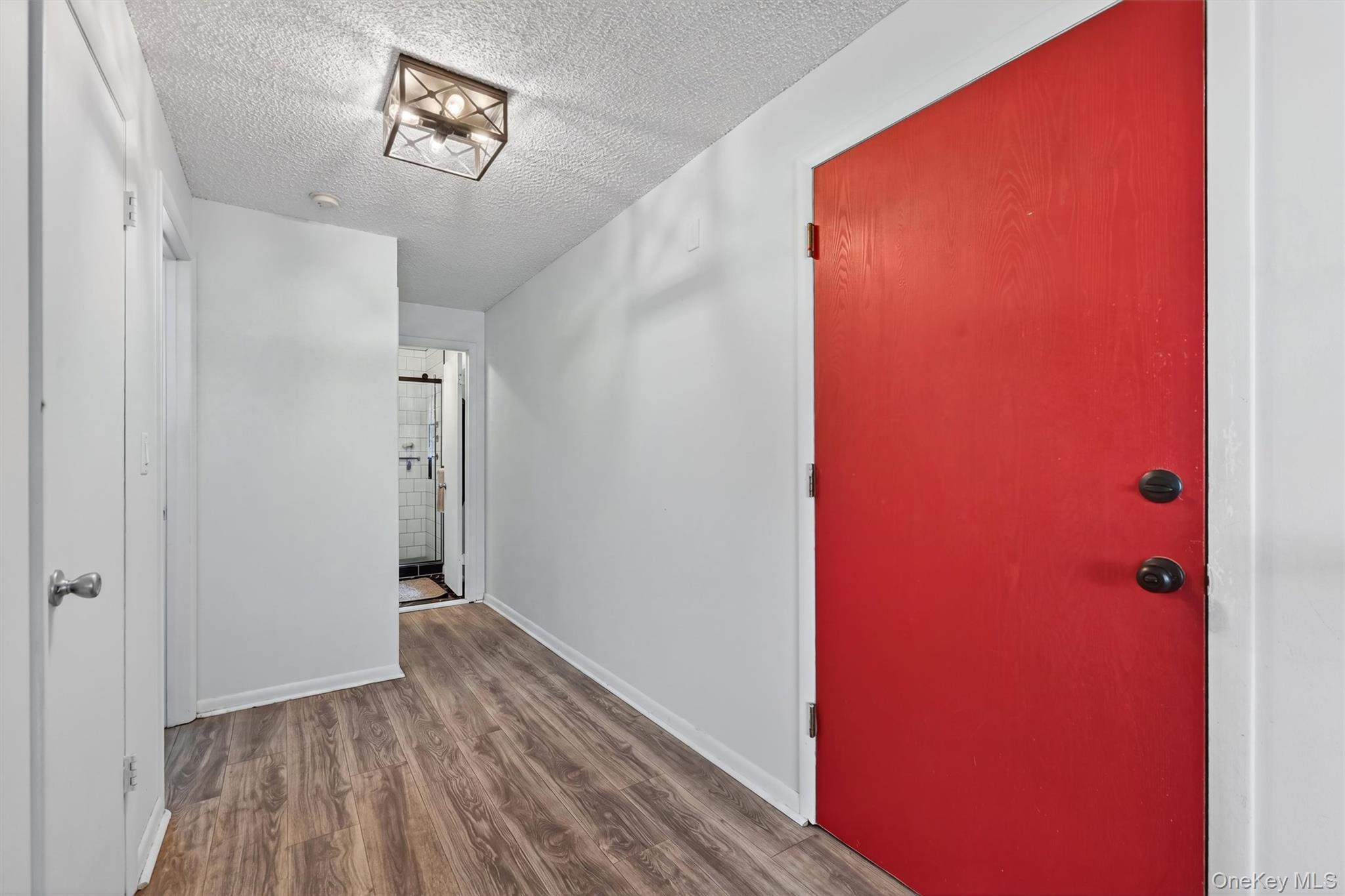 6 Linda Court Property Photo 3