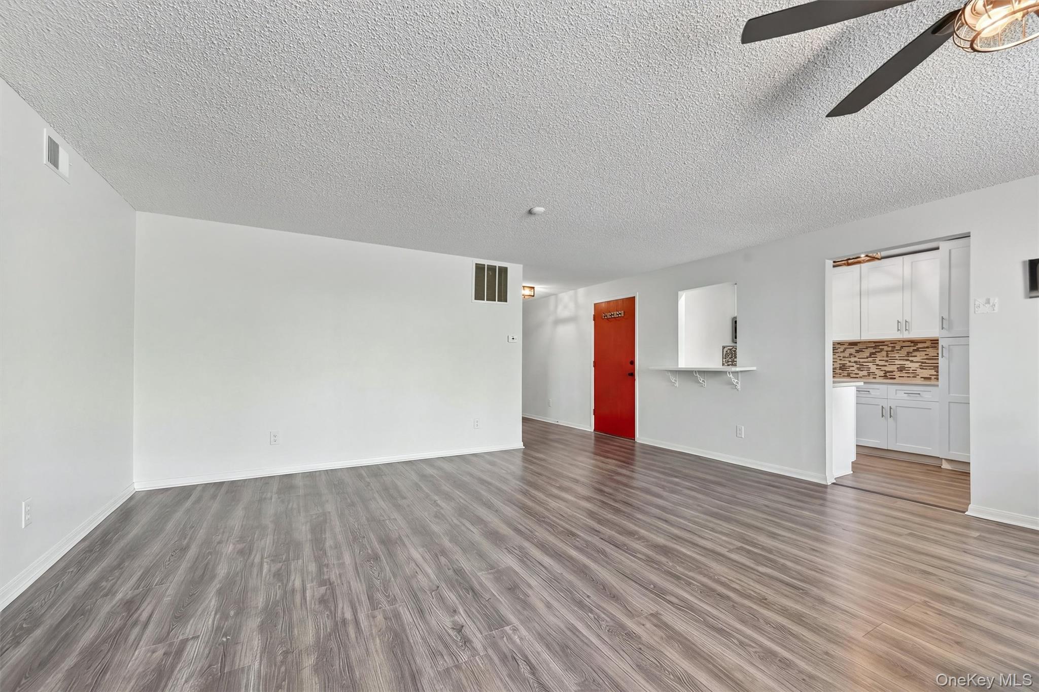 6 Linda Court Property Photo 6