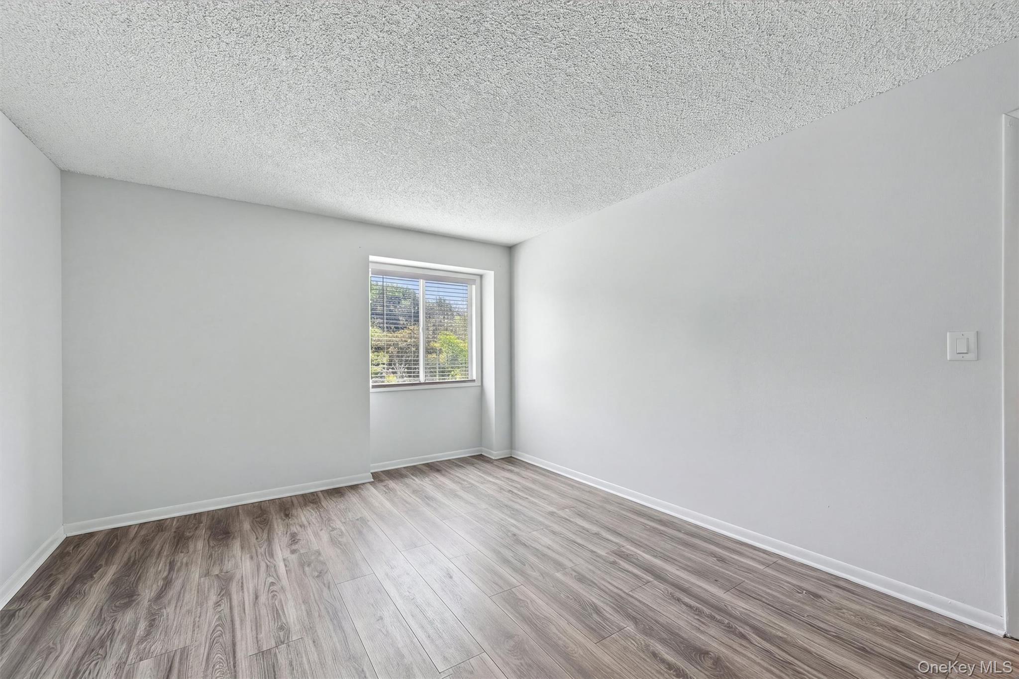 6 Linda Court Property Photo 15
