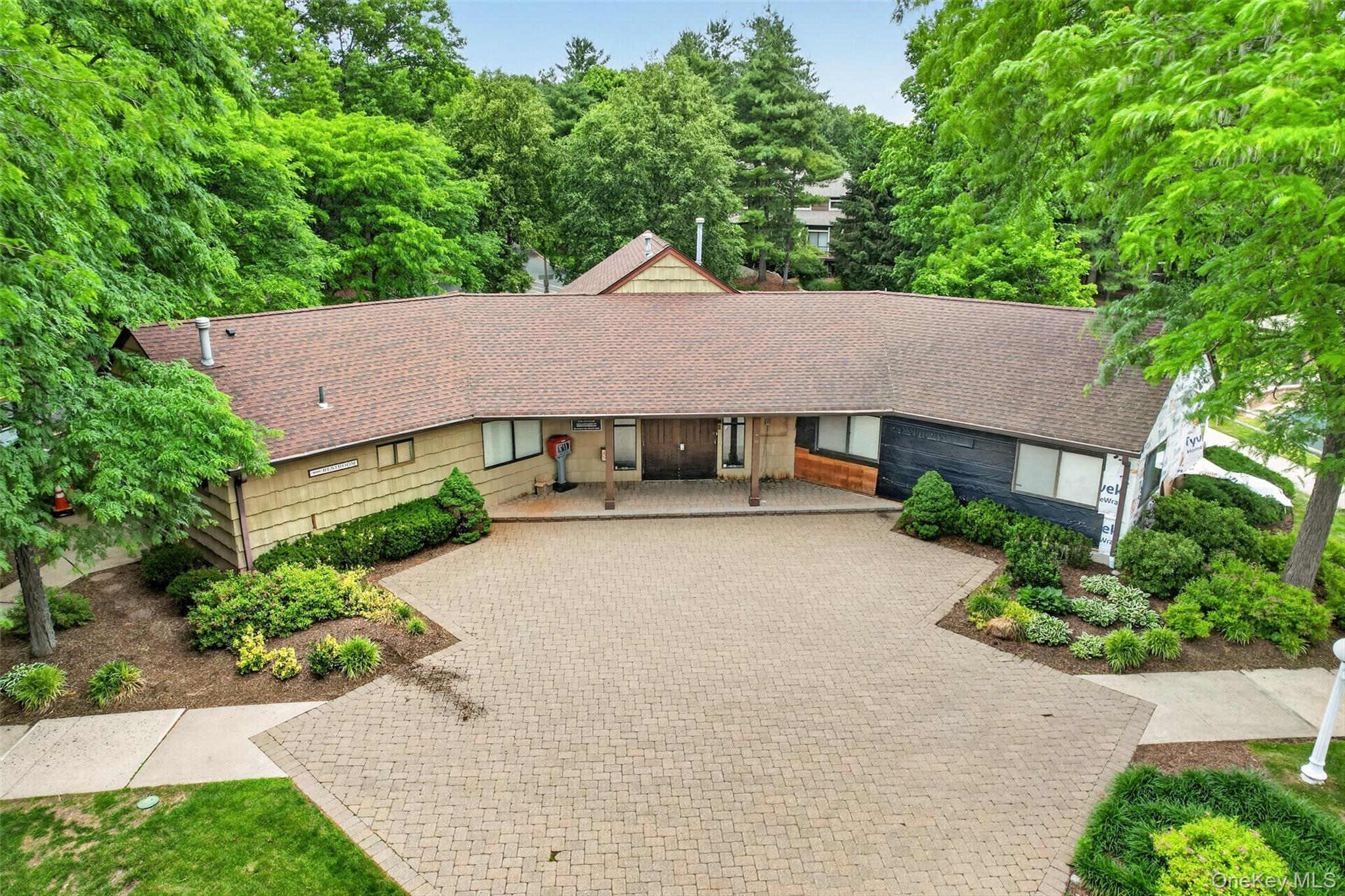 6 Linda Court Property Photo 30