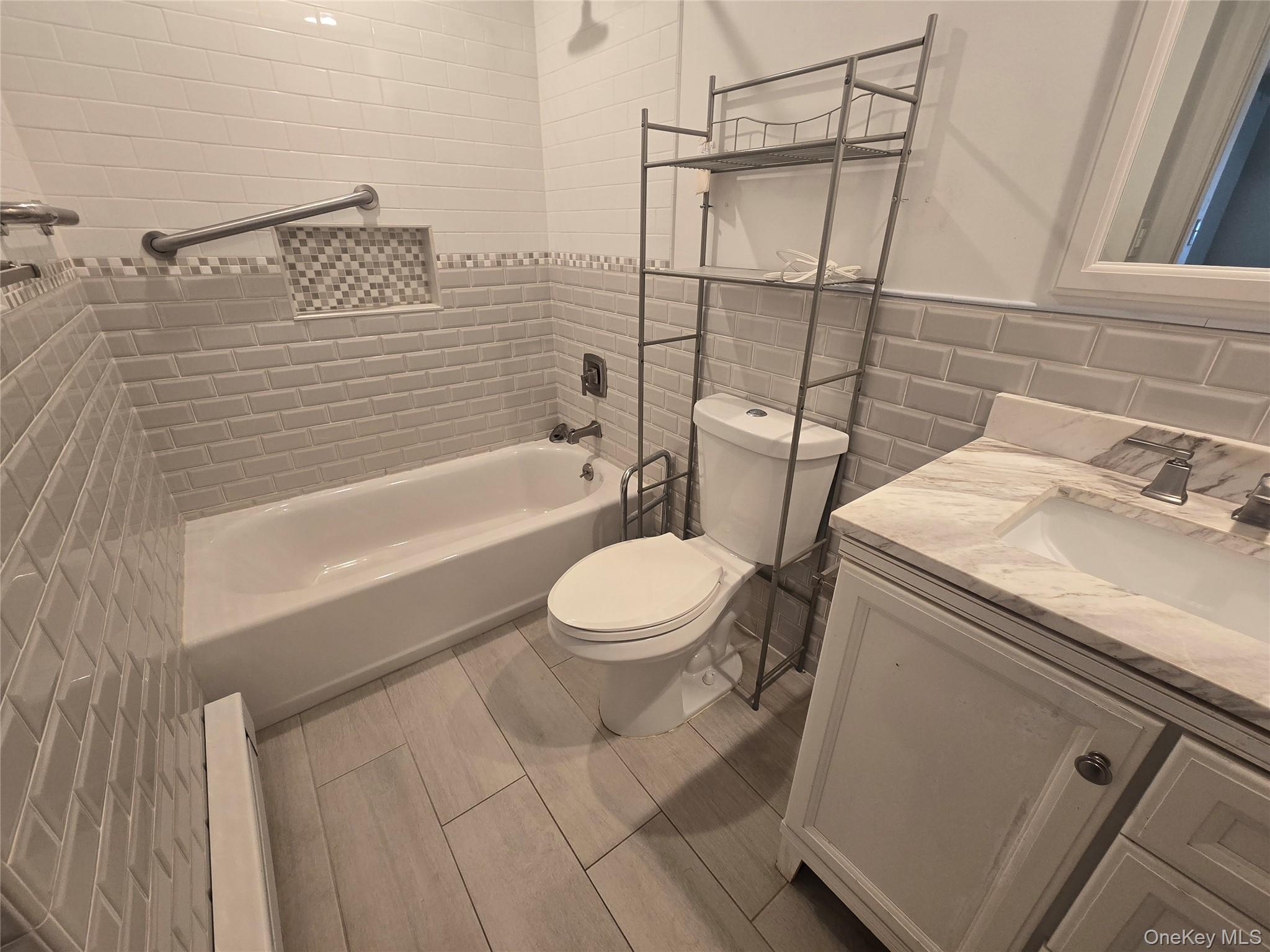 183 Kingston Drive Property Photo 16