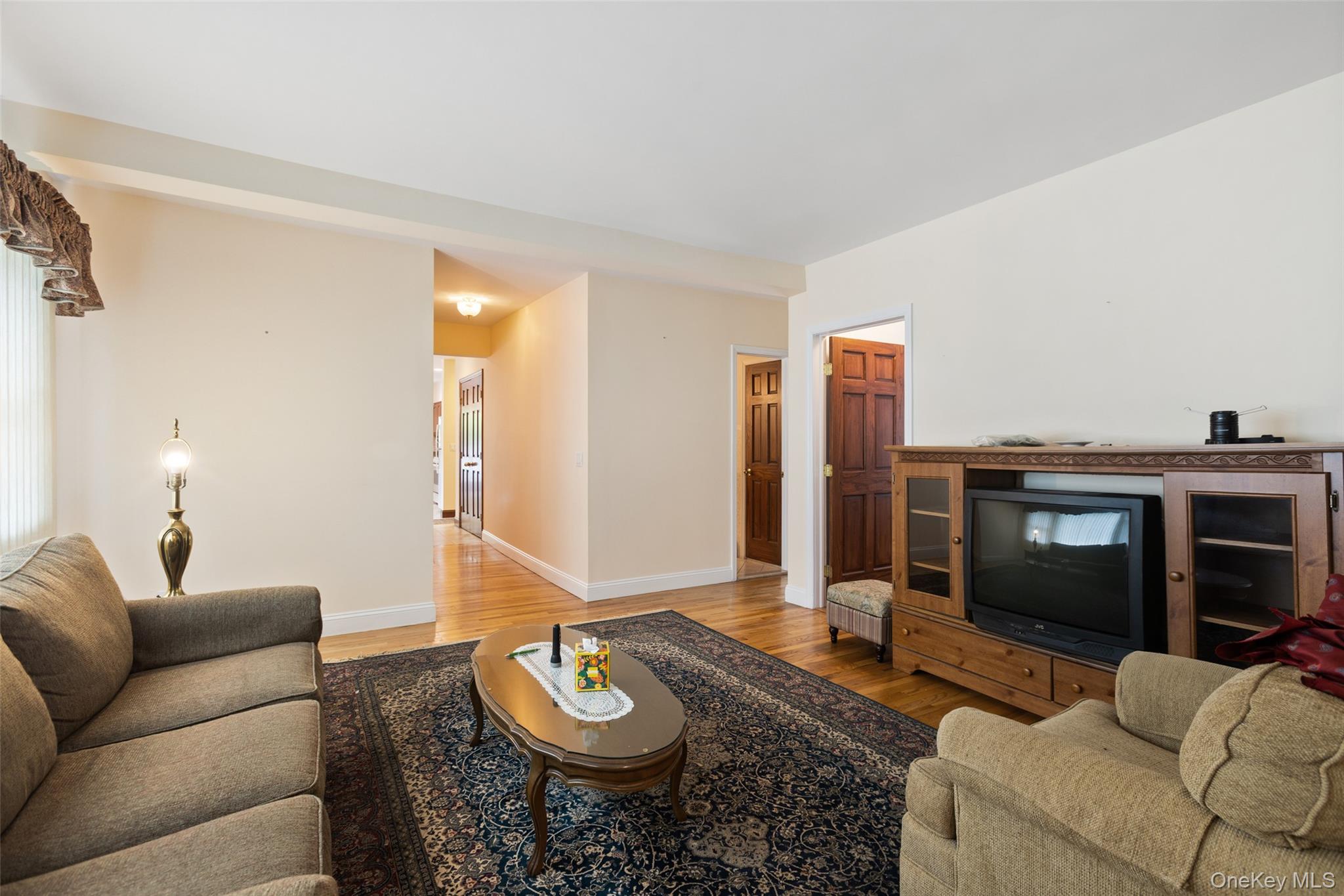 51 Grove Street Property Photo 14