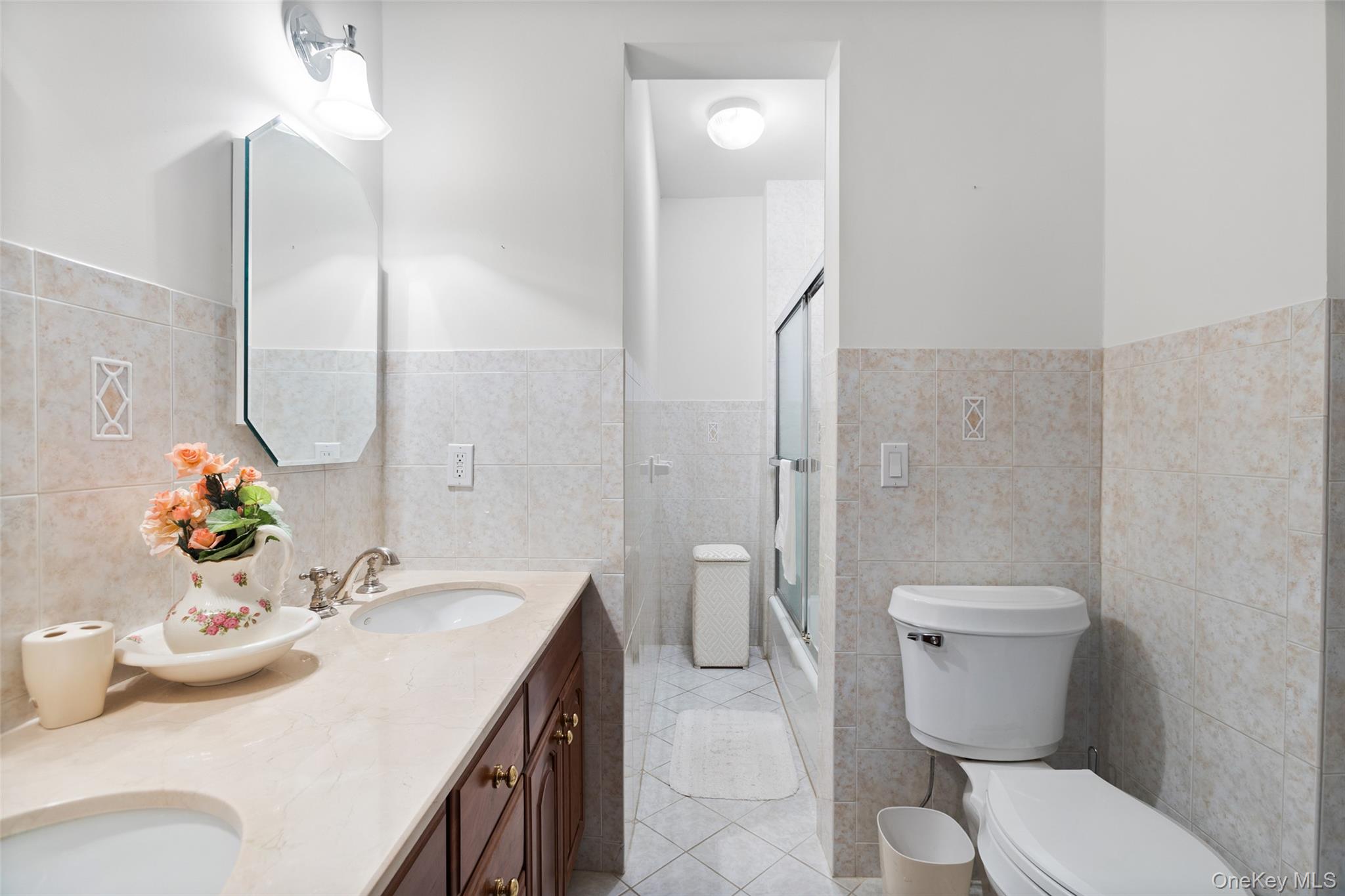 51 Grove Street Property Photo 18