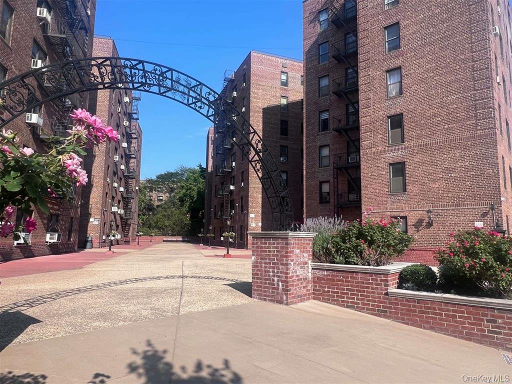83-75 Woodhaven Boulevard LB10 Property Photo 1