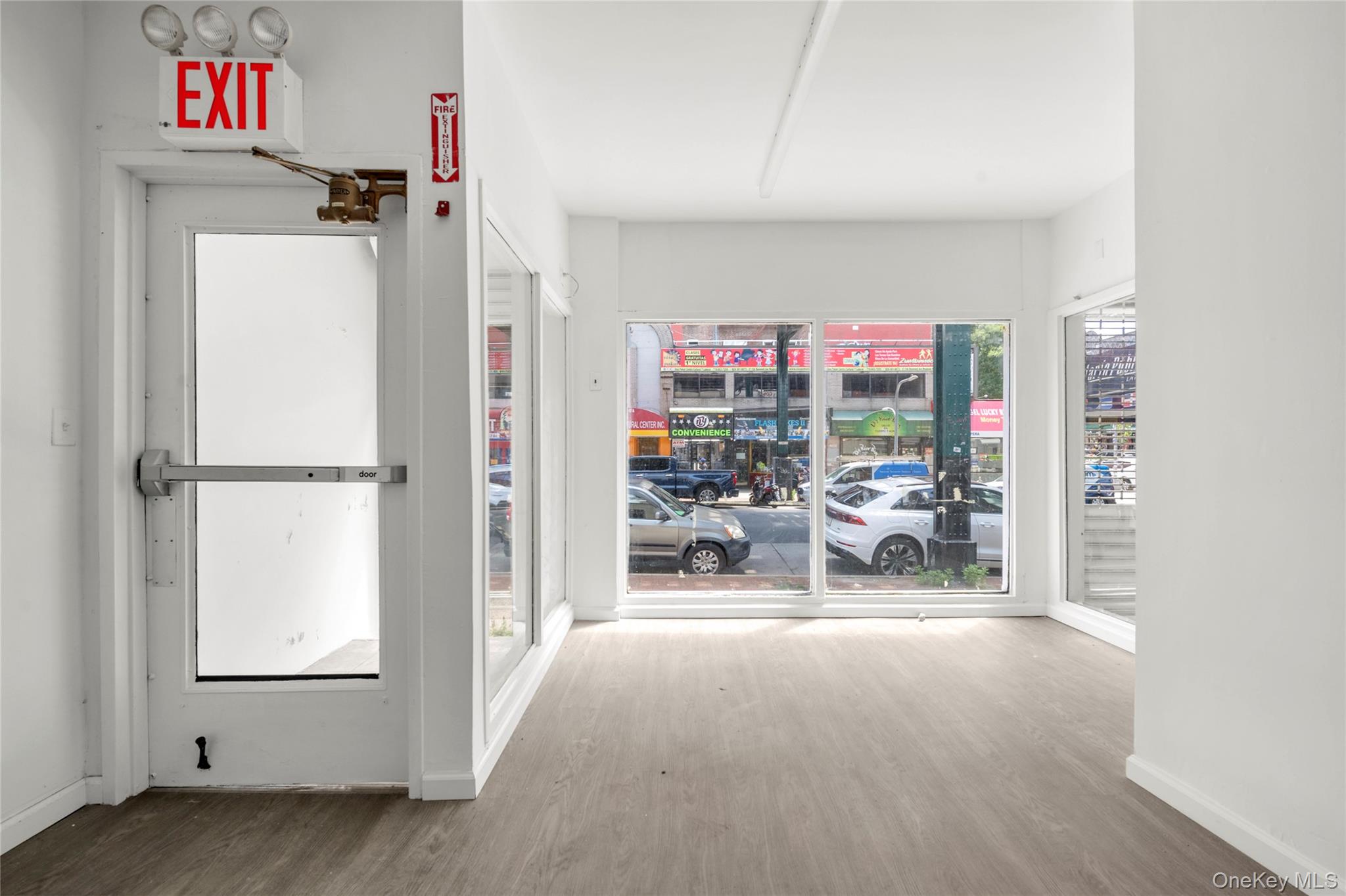 67-05 Roosevelt Avenue Property Photo 3