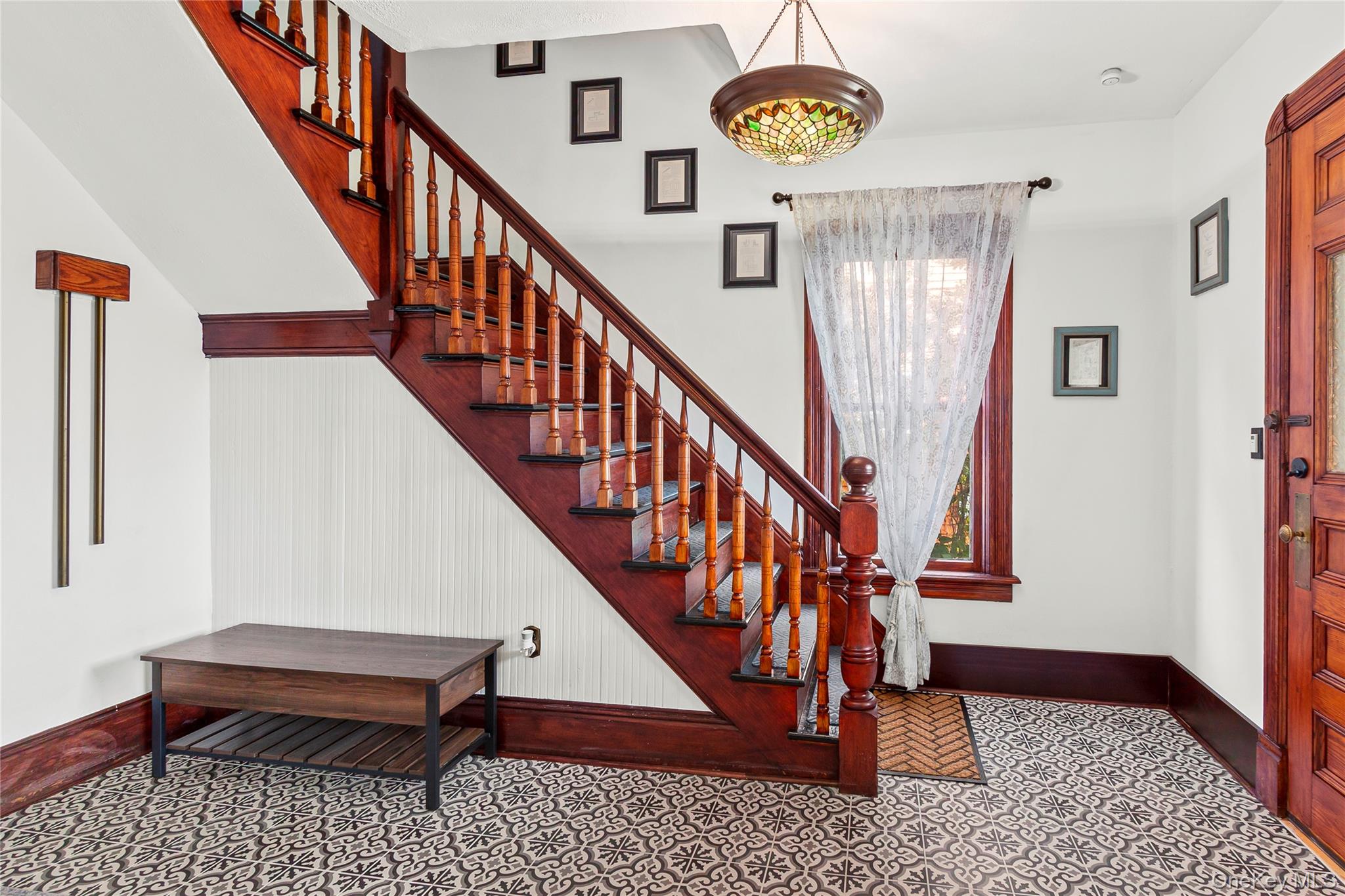 28 Grandview Avenue Property Photo 6