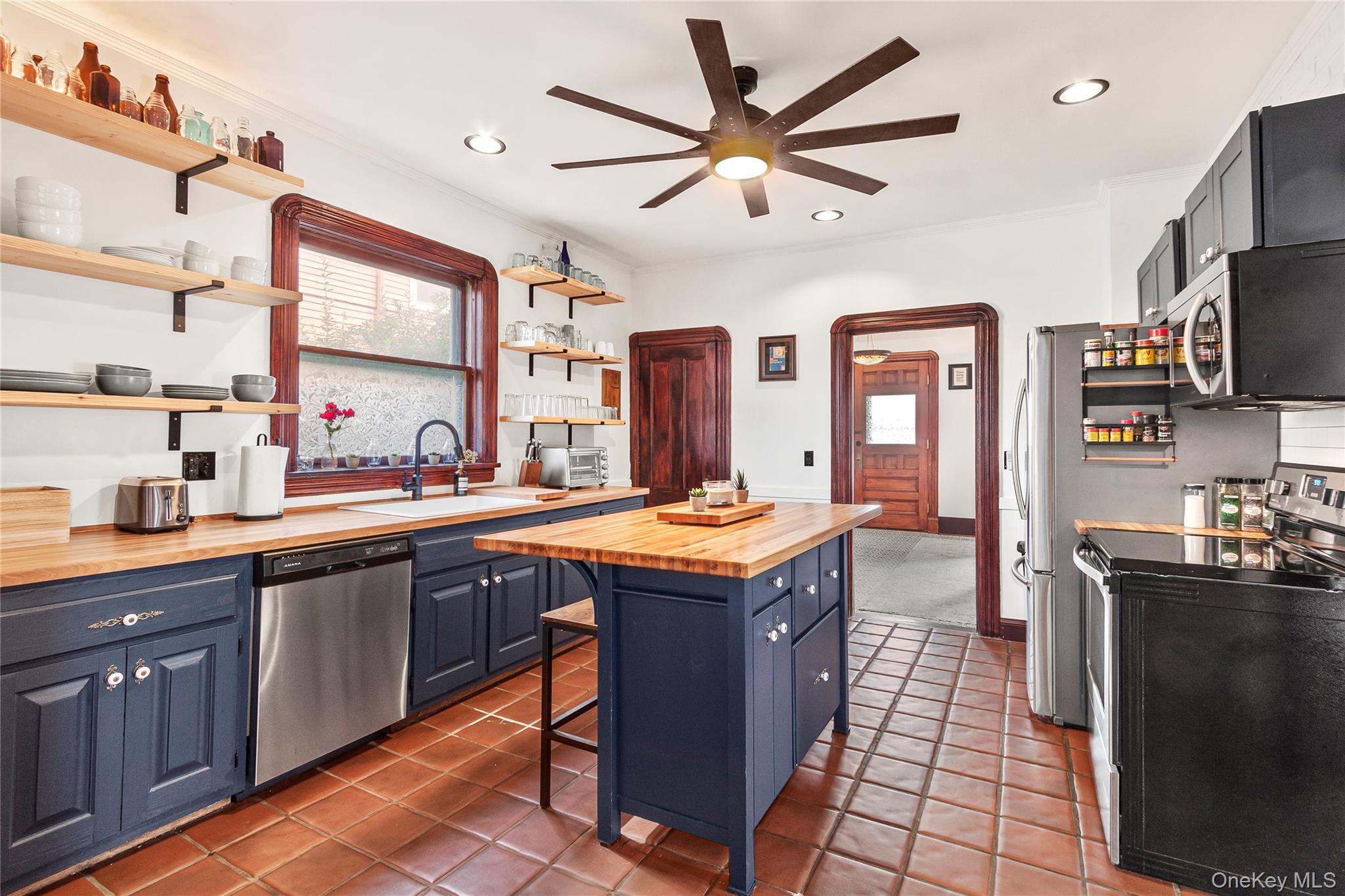 28 Grandview Avenue Property Photo 11