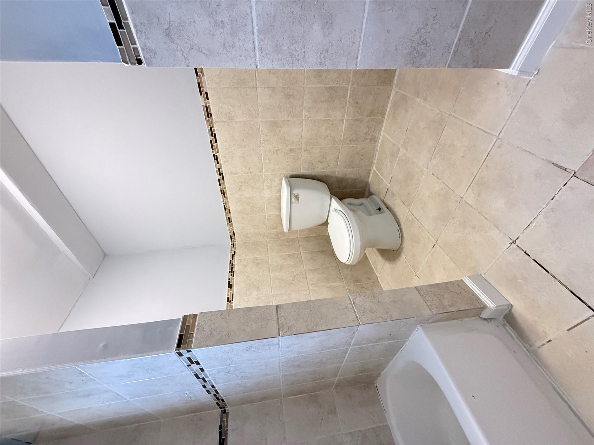 15 Mirin Avenue Property Photo 25