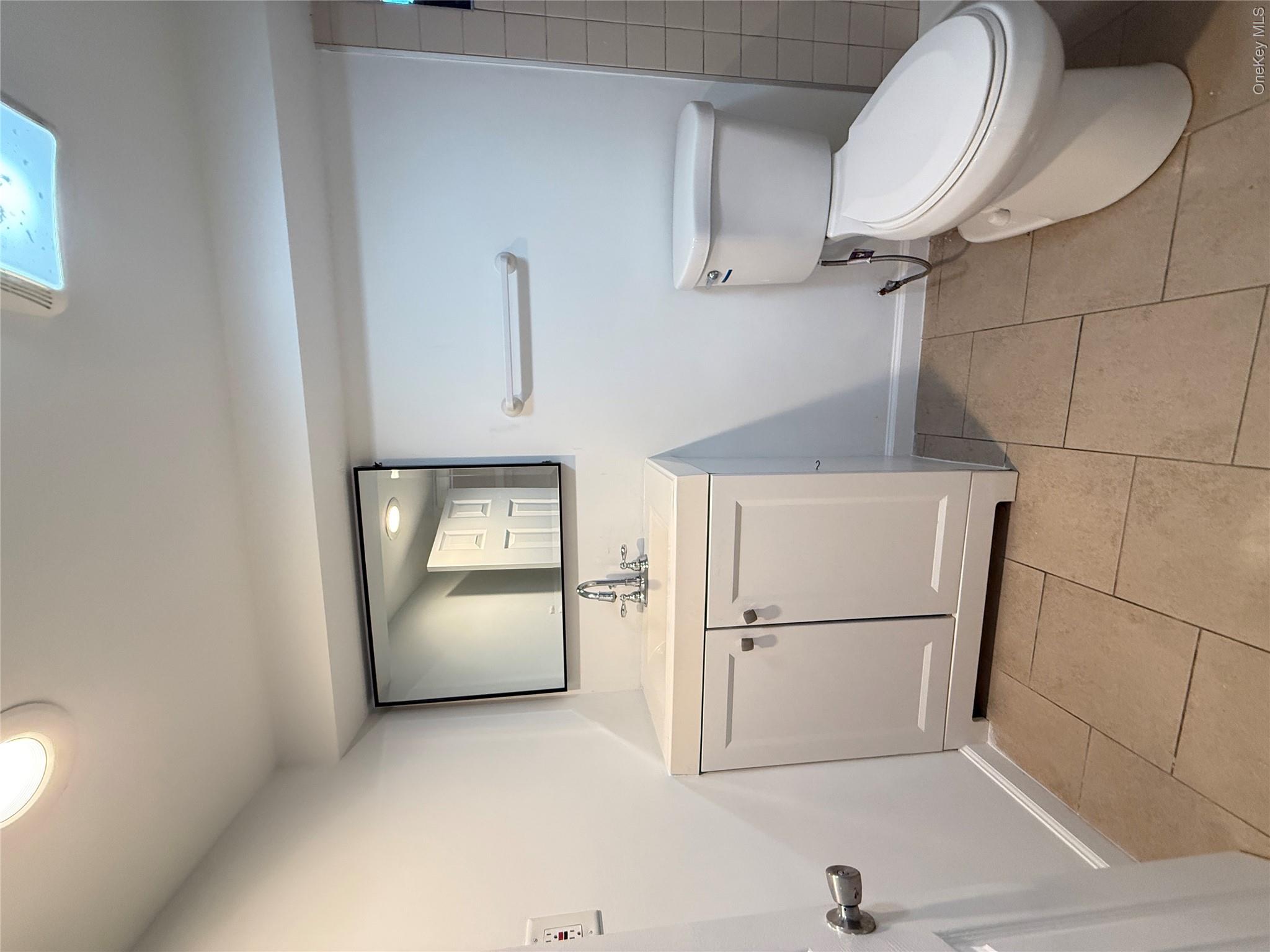 15 Mirin Avenue Property Photo 30