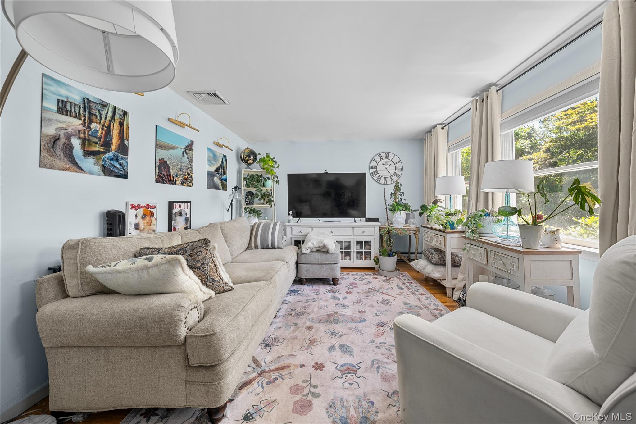 47 Floral Road Property Photo 4