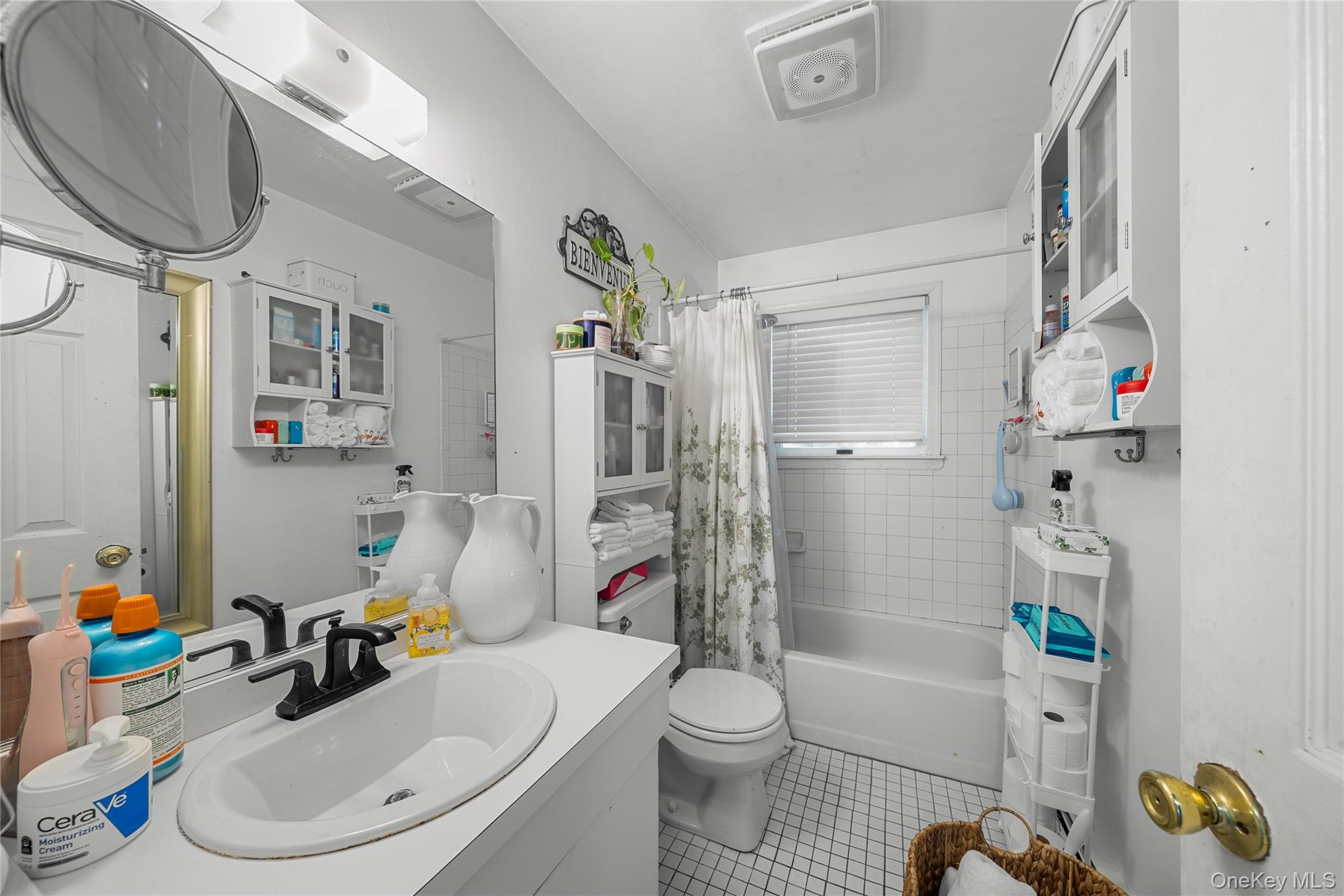47 Floral Road Property Photo 13