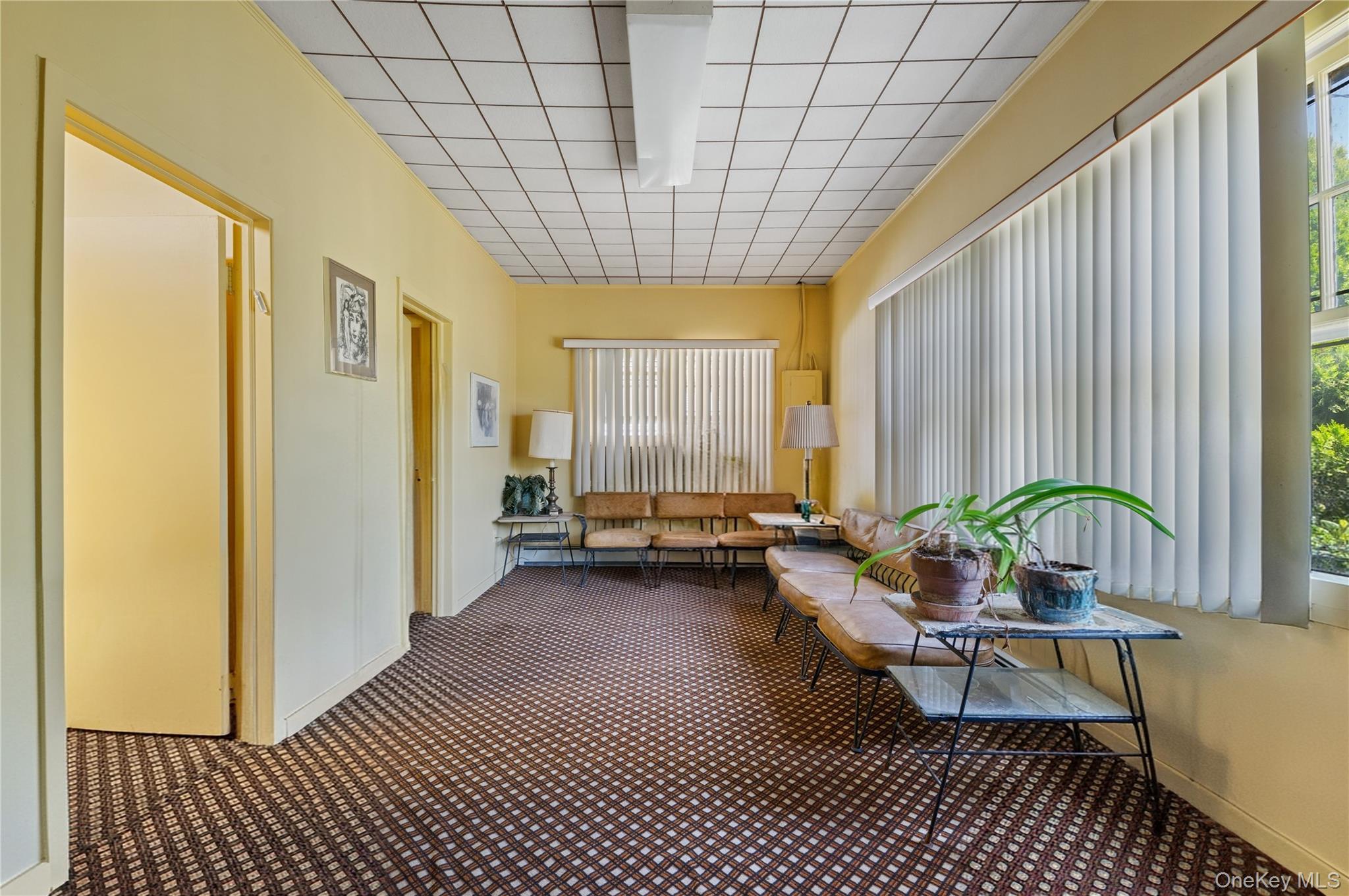 1026 W Broadway Property Photo 15