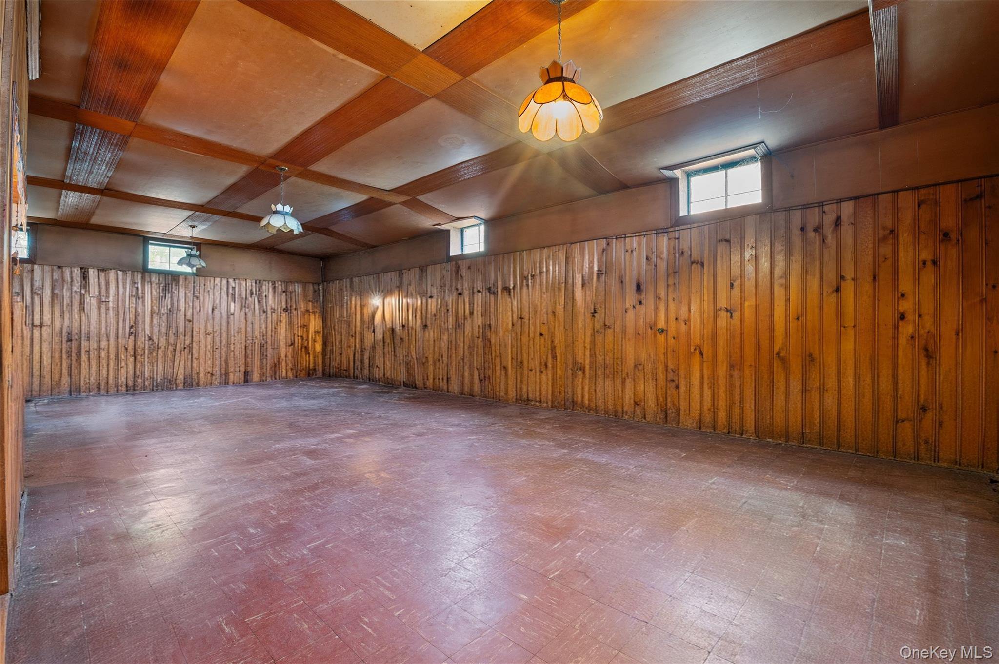 1026 W Broadway Property Photo 25