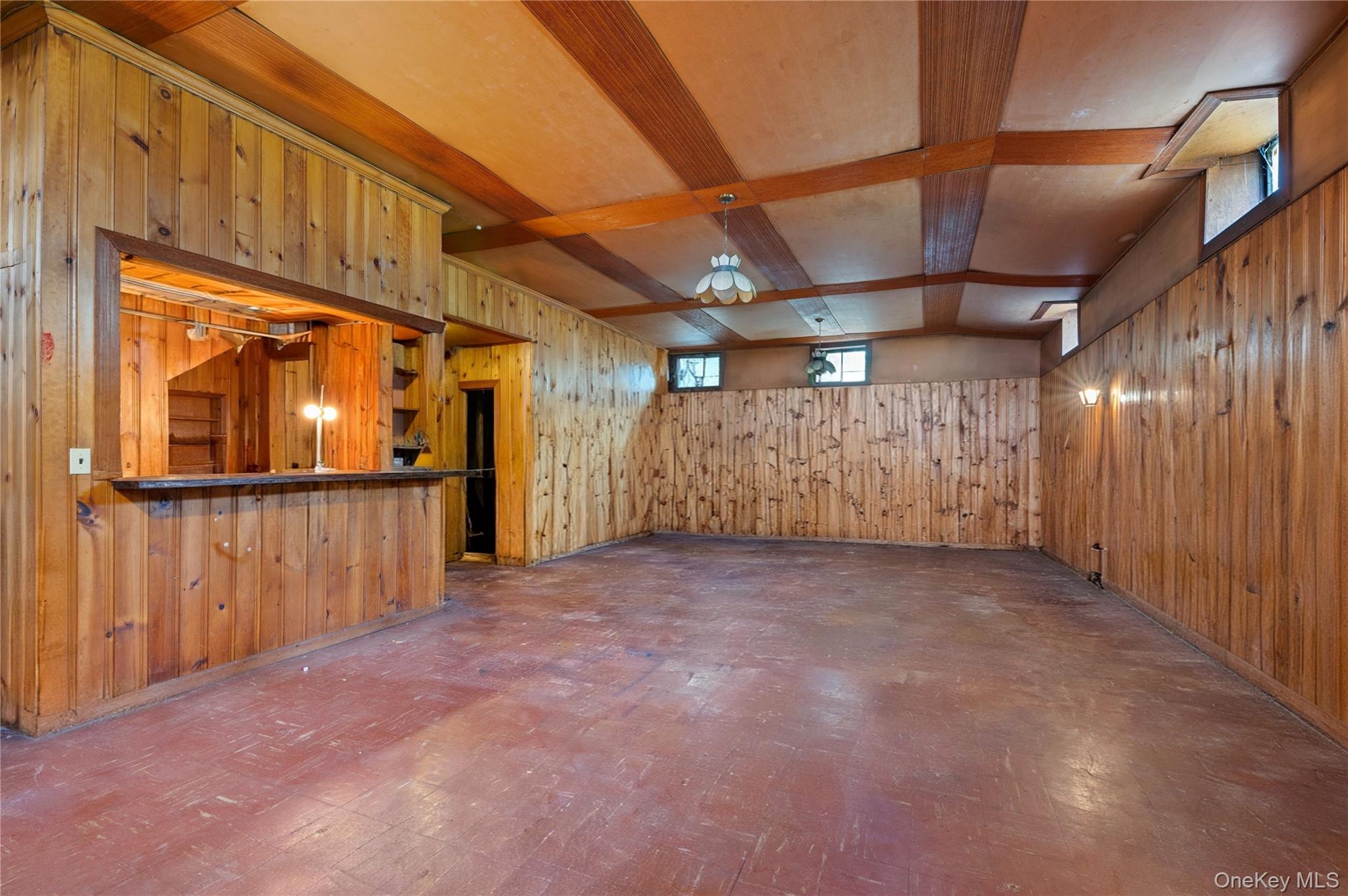 1026 W Broadway Property Photo 26