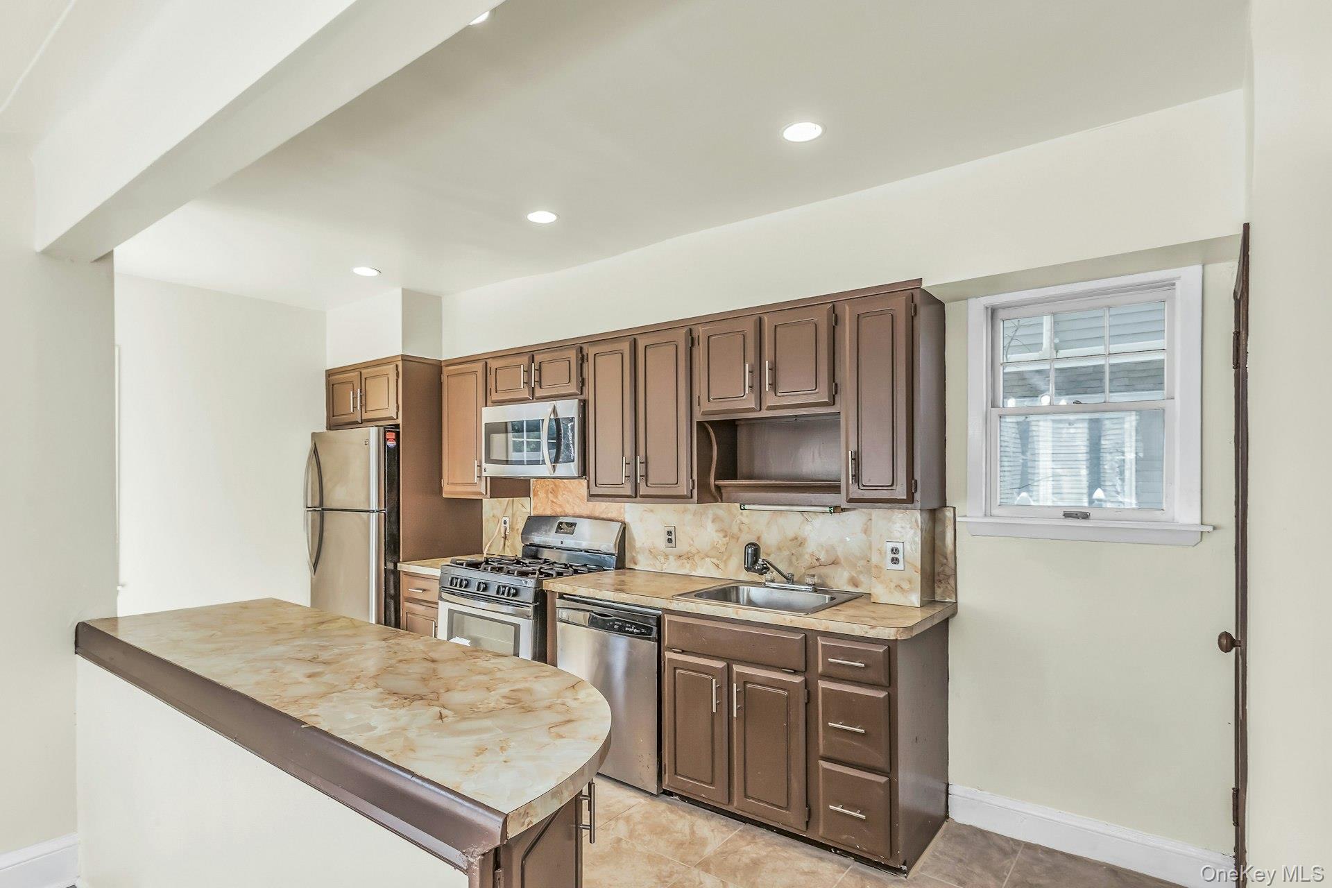 78 Mckee Street Property Photo 10