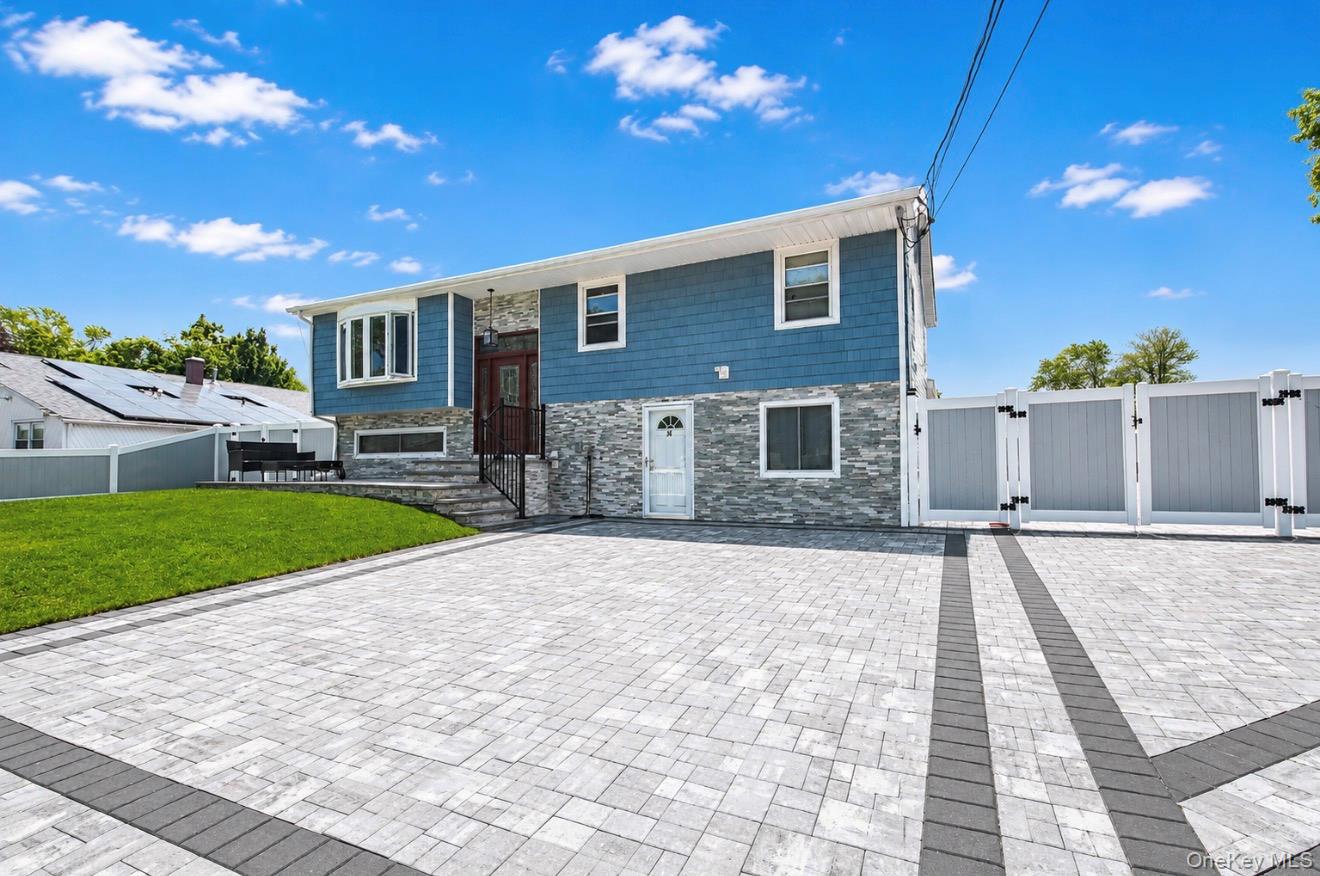 34 Fairdale Drive Property Photo 3