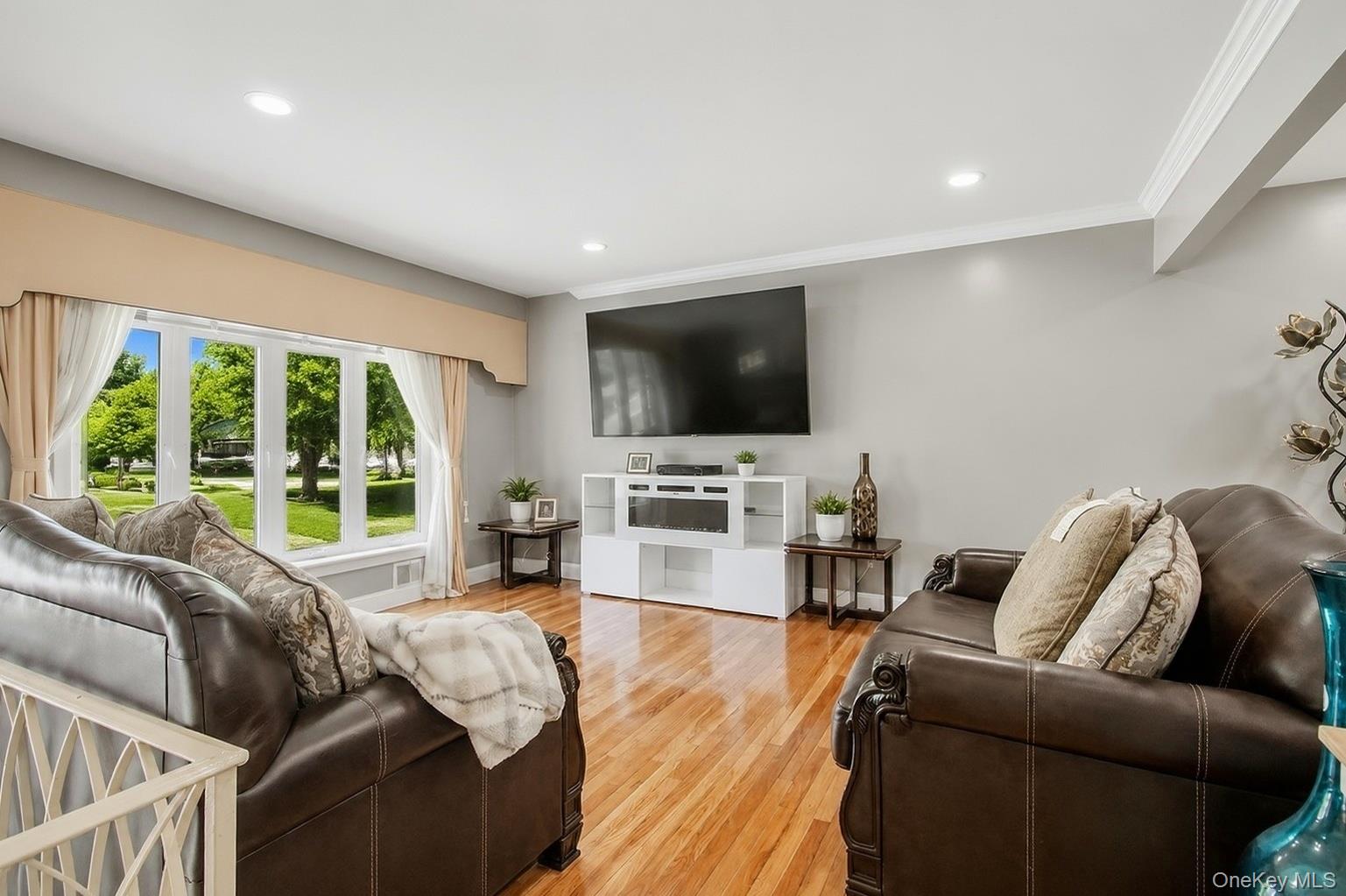 34 Fairdale Drive Property Photo 4