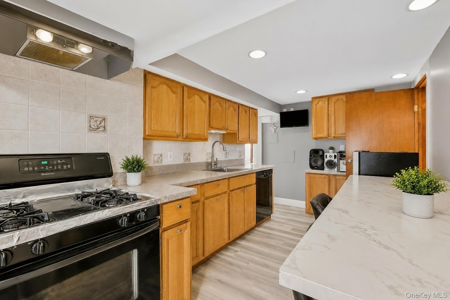 34 Fairdale Drive Property Photo 15