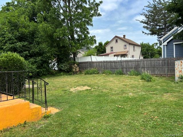 22 E 5th Street Property Photo 18