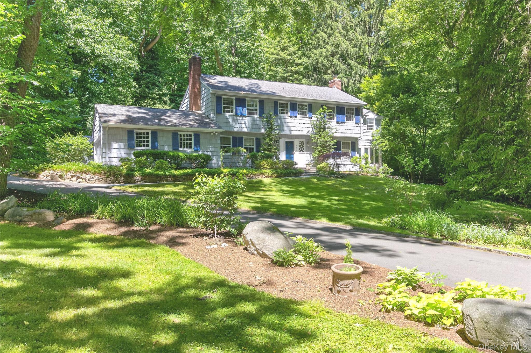325 Birch Hill Road Property Photo 1